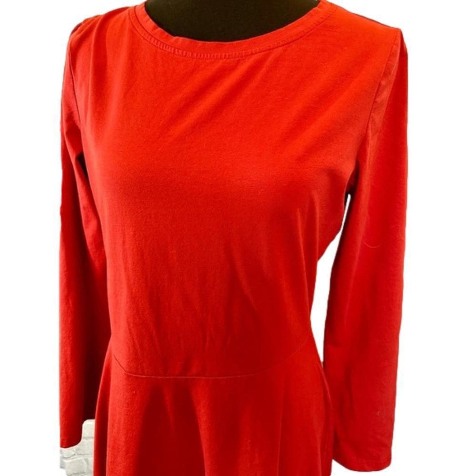 Designer Elegant Red Long Sleeve Dress by Vettor Size XL / US 12-14 / IT 48-50 - 2 Thumbnail