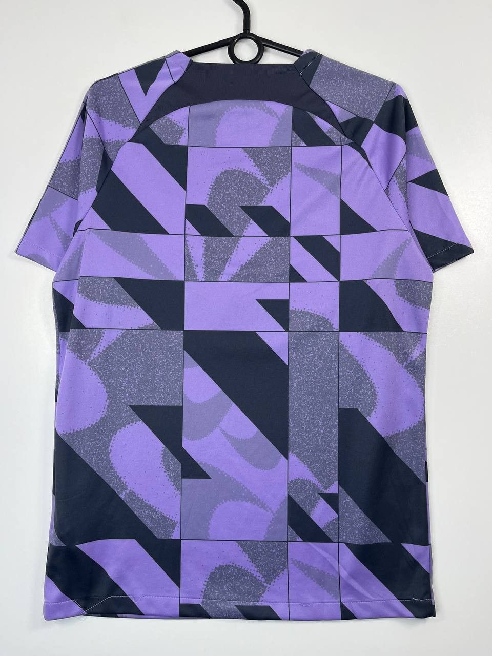 Nike Liverpool 2023/24 Training Shirt Nike AxA Jersey Mens Size M Size US M / EU 48-50 / 2 - 6 Thumbnail