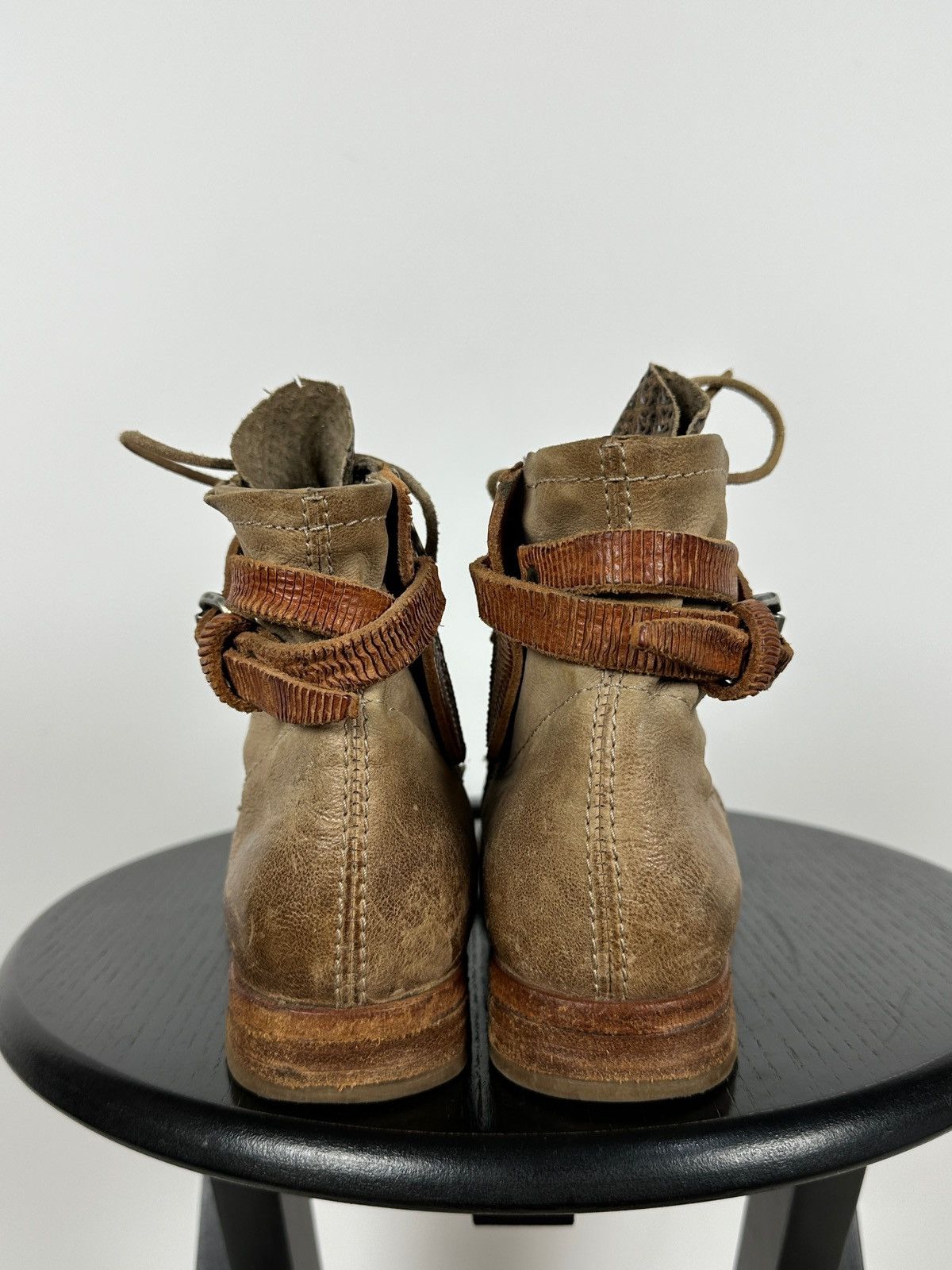 A.S.98 A.S.98. Airstep Beige Leather Biker Buckle Strap Ankle Boots Size US 8 / IT 38 - 10 Thumbnail
