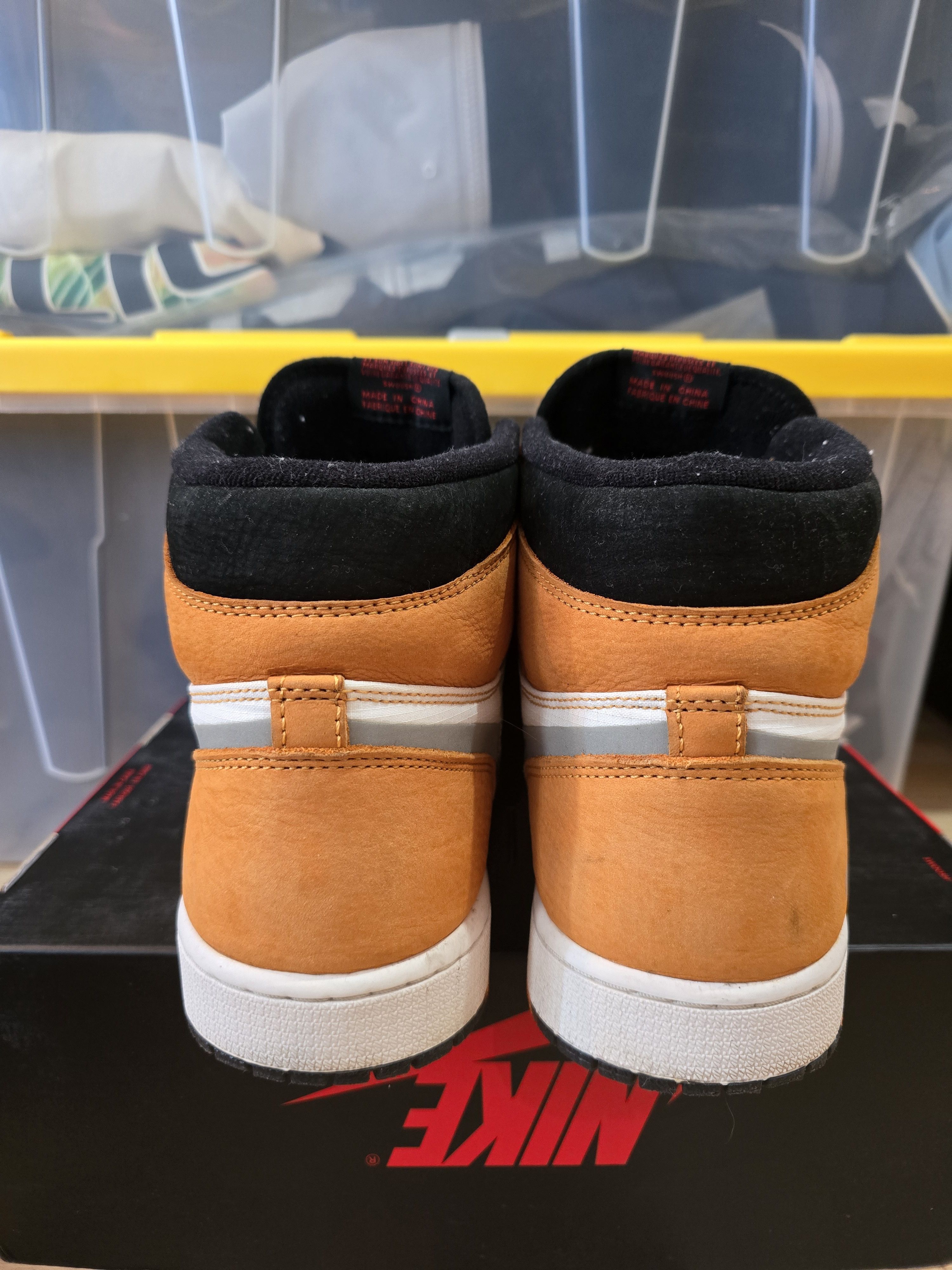 Nike Air Jordan 1 Size US 10 / EU 43 - 3 Thumbnail