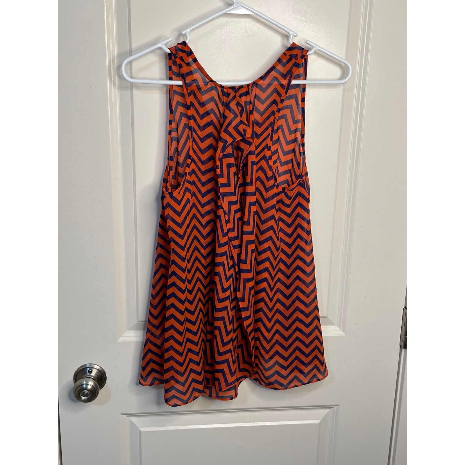 Other Umgee orange with navy blue chevron sheer blouse size small Size S / US 4 / IT 40 - 2 Thumbnail