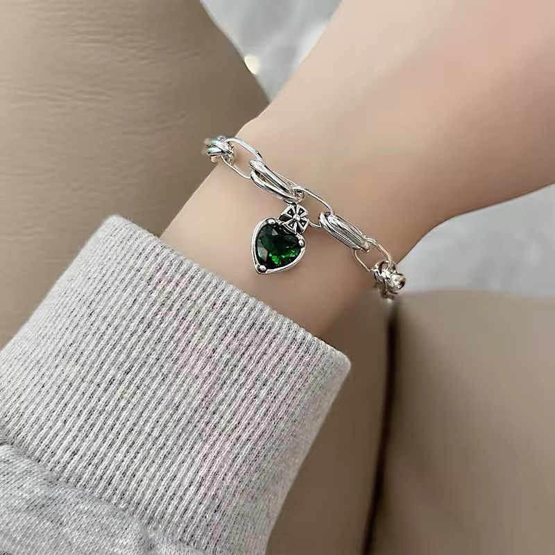 Jewelry Love Heart Shiny Green Crystal Bracelet Size ONE SIZE - 2 Thumbnail