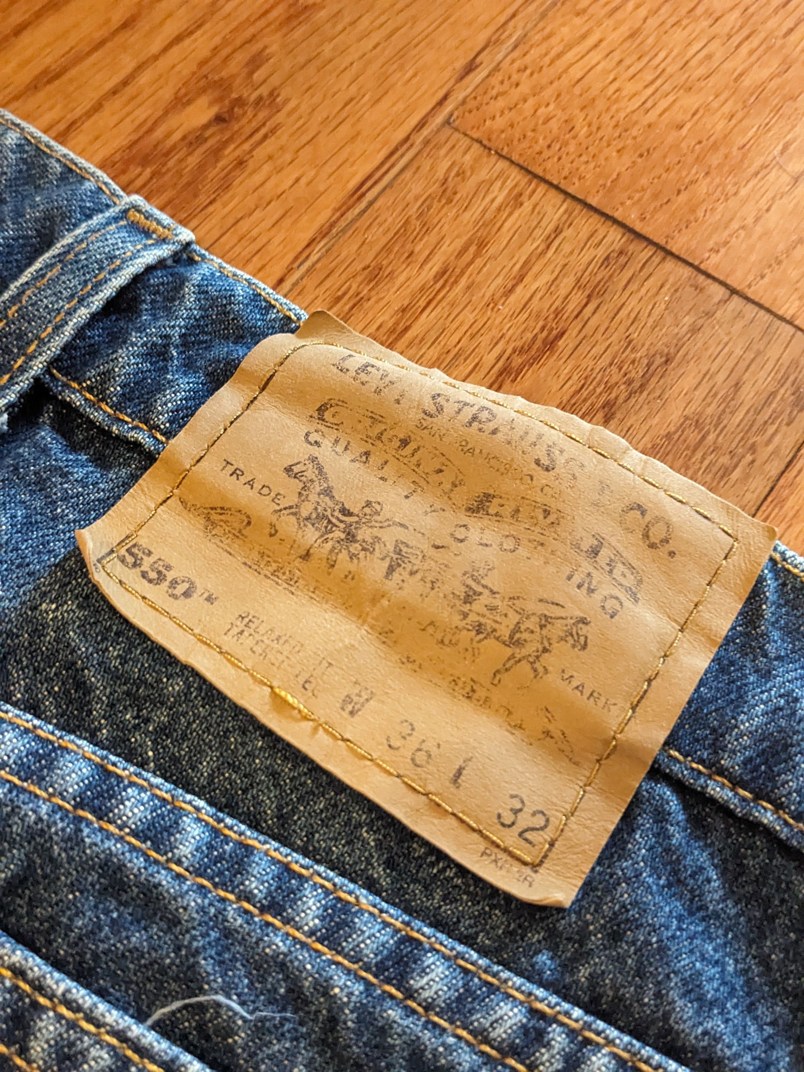 Levi's × Vintage Vintage 90s Levi's 550 36x32 Orange Tab Blue Denim Jeans Size US 36 / EU 52 - 2 Thumbnail