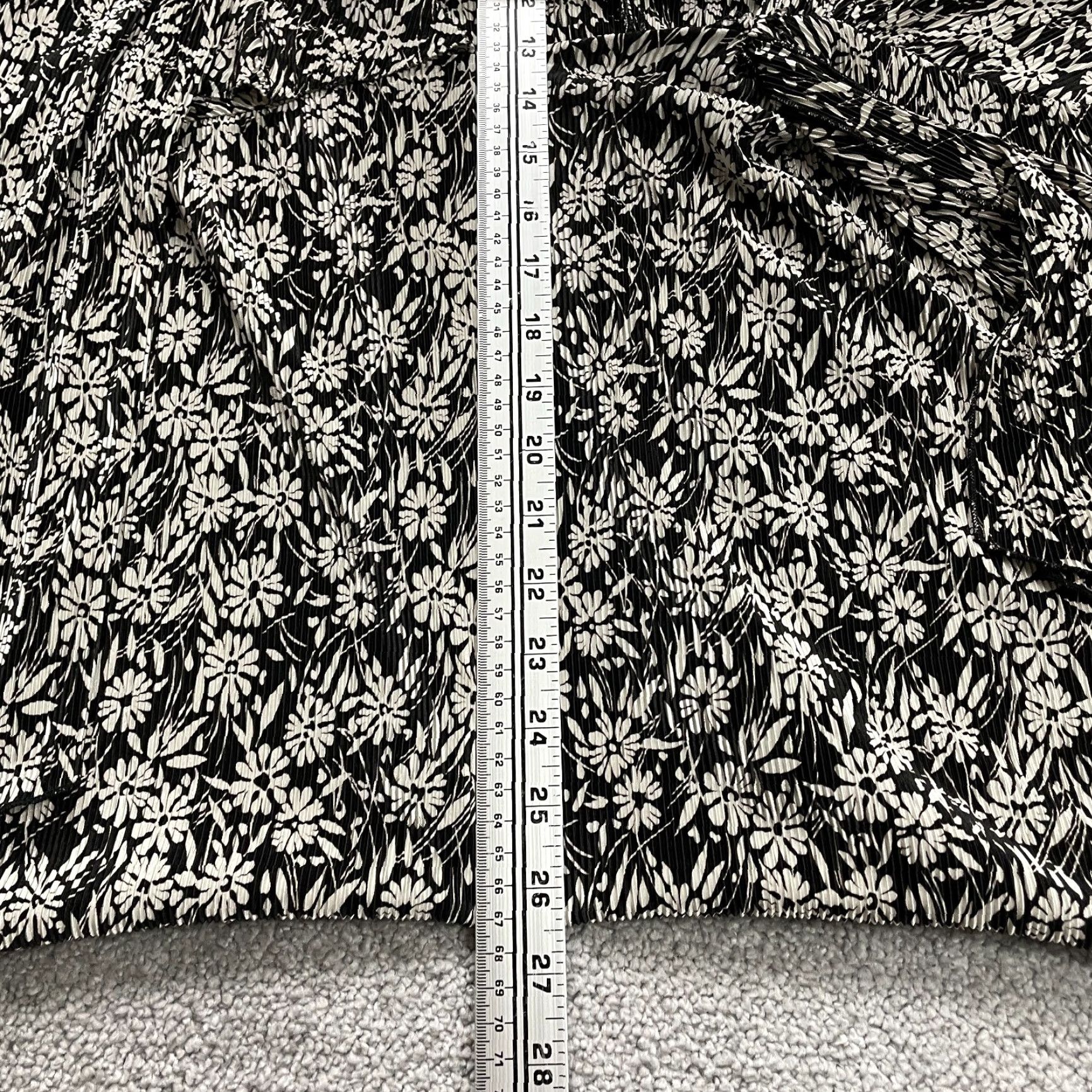 Vintage Connected Blouse Womens 20 Plus Black White Floral Short Sleeve Casual Top Size 3XL / US 20-22 - 7 Thumbnail