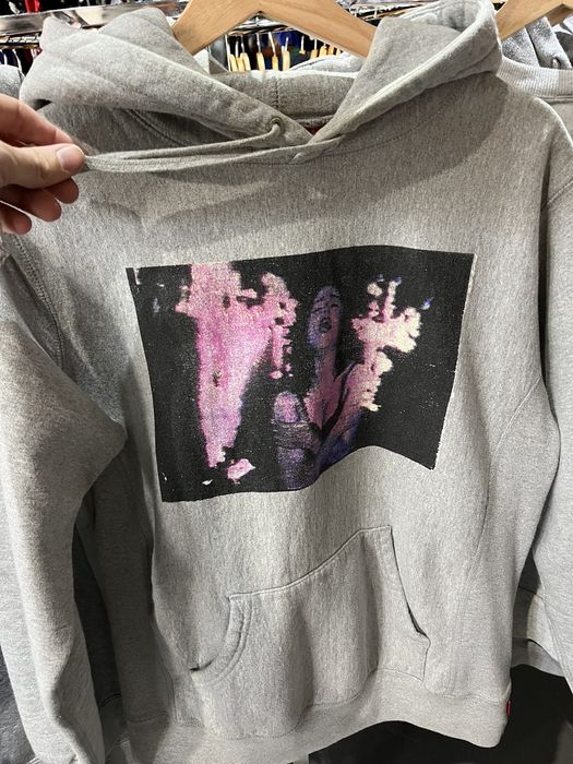 Supreme hoodie clearance madonna