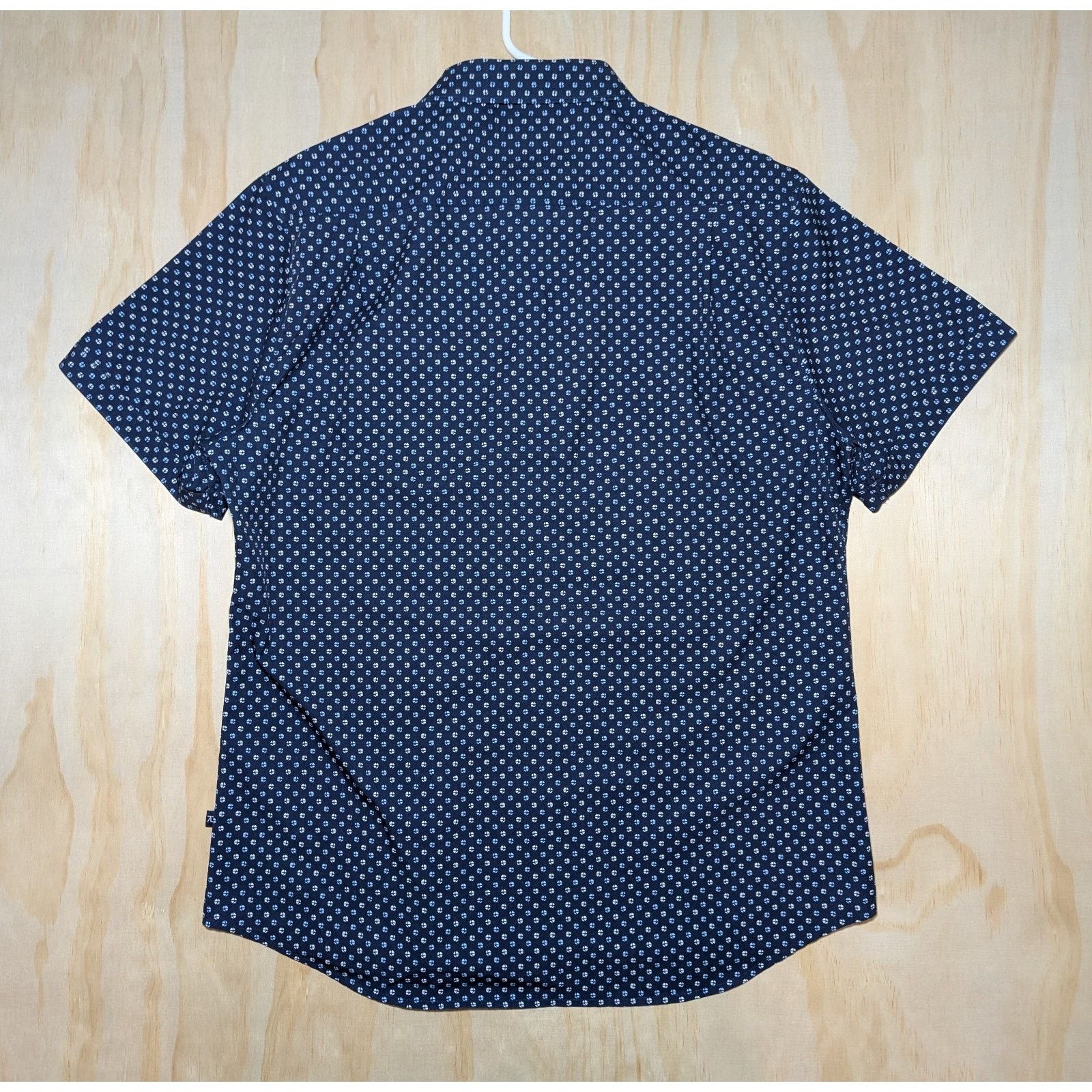 7Diamonds 7 Diamonds Men's Large Break Free Stretch Short Sleeve Shirt Size US L / EU 52-54 / 3 - 5 Thumbnail