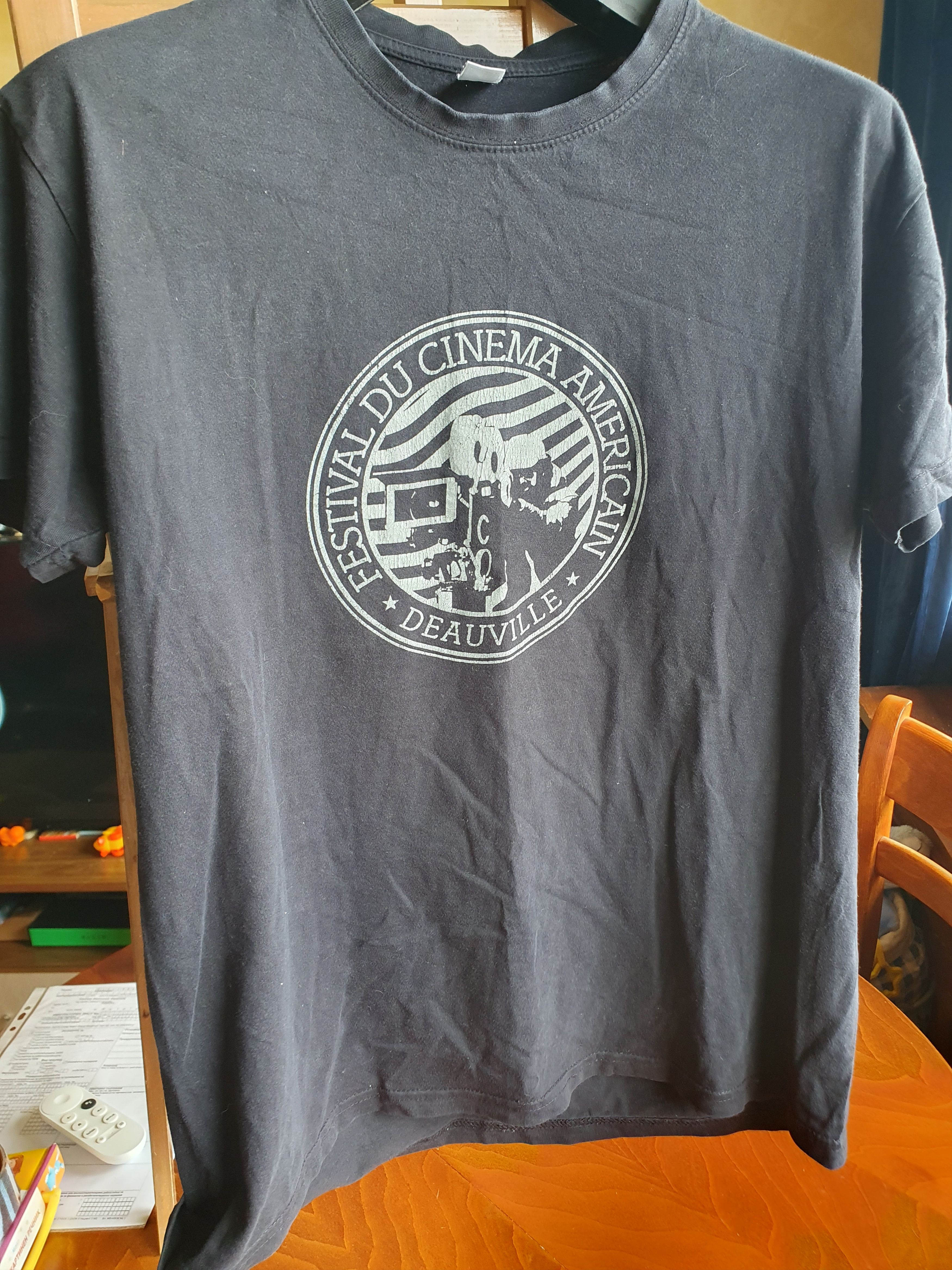 Swagger Deauville American Film Festival t-shirt sz L Size US L / EU 52-54 / 3 - 1 Thumbnail