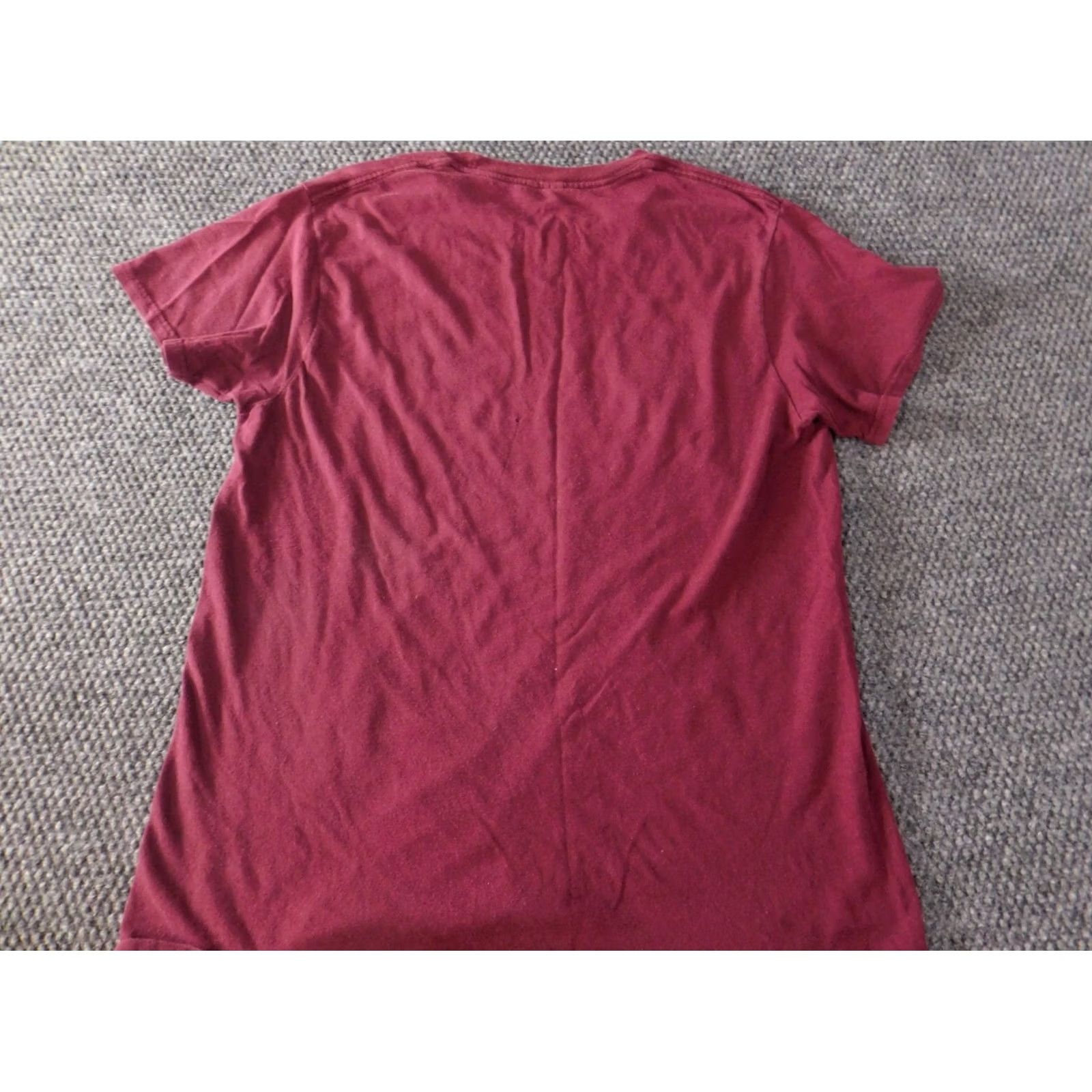 Vintage Spoiler Alert Shirt Mens M Burgundy Graphic City Skyline Shirt Size US M / EU 48-50 / 2 - 6 Thumbnail