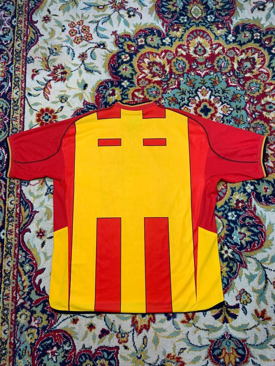 Umbro VINTAGE UMBRO GALATASARAY FOOTBALL SHIRT JERSEY TURKEY HOME Size US XL / EU 56 / 4 - 6 Thumbnail