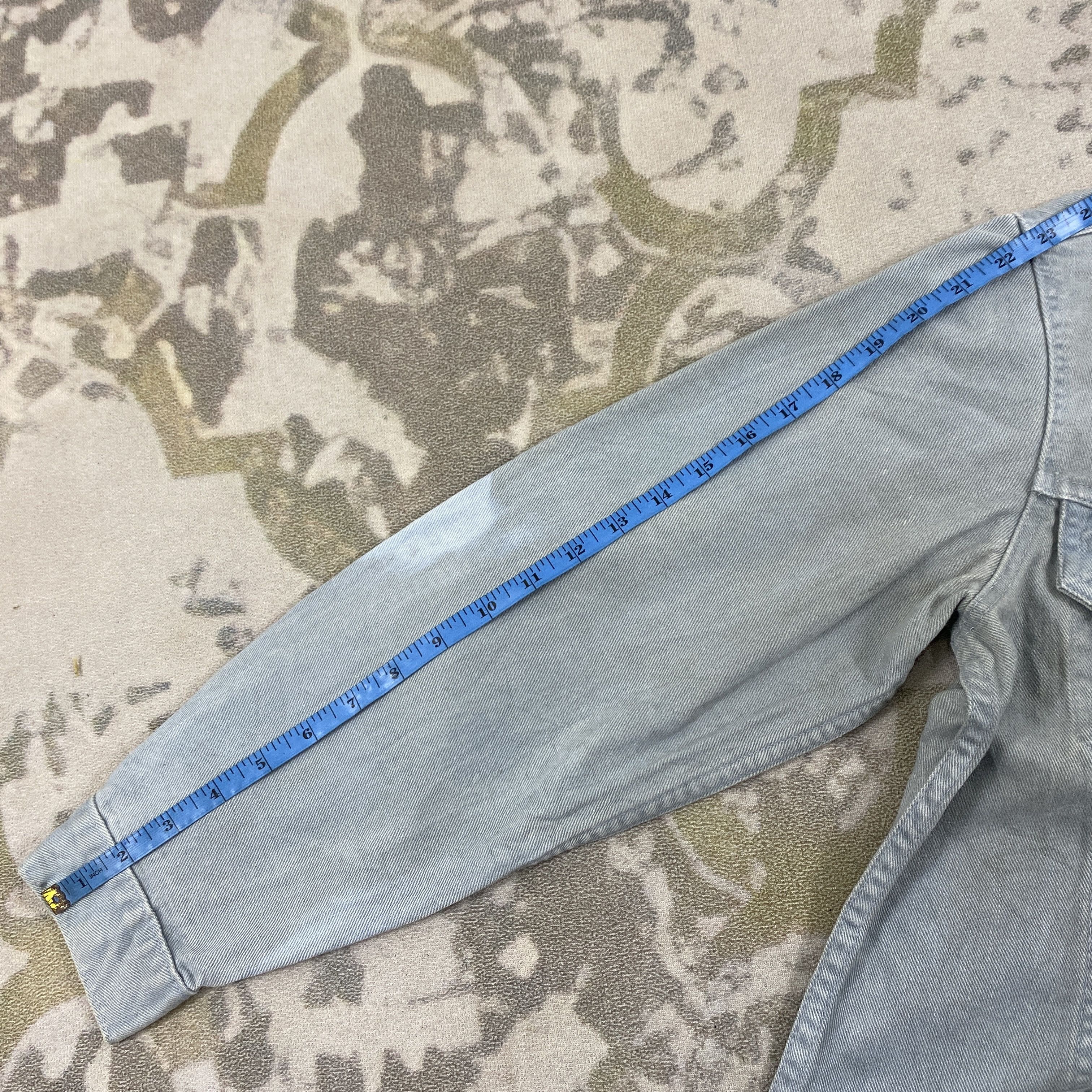 Levi's Vintage Clothing 90s Vintage Distressed Levi's Big E Denim Jacket- J481 Size US XS / EU 42 / 0 - 6 Thumbnail