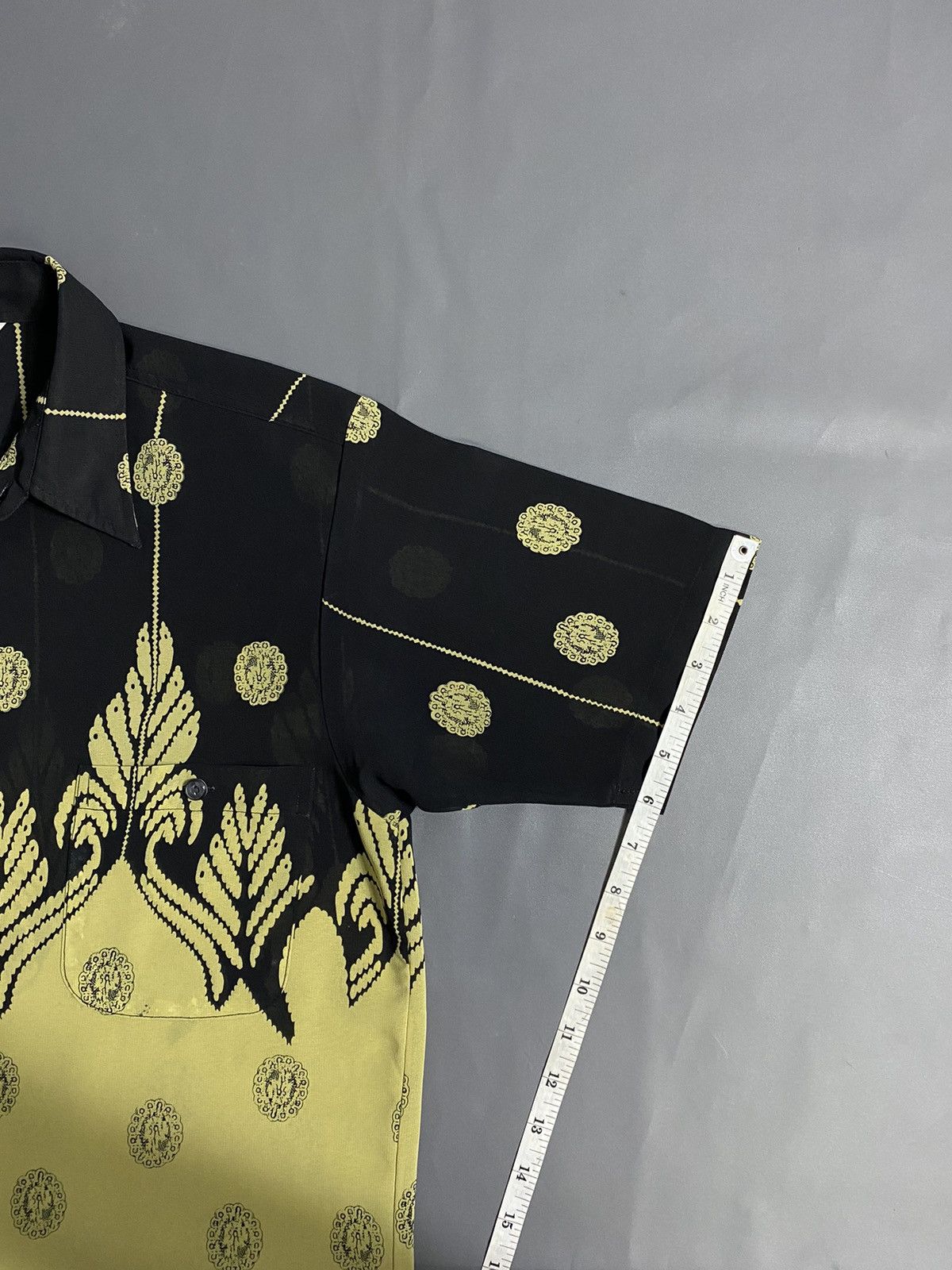 Japanese Brand × Vintage Yellow Peacock Tails Monolux Shirts Size US M / EU 48-50 / 2 - 12 Thumbnail