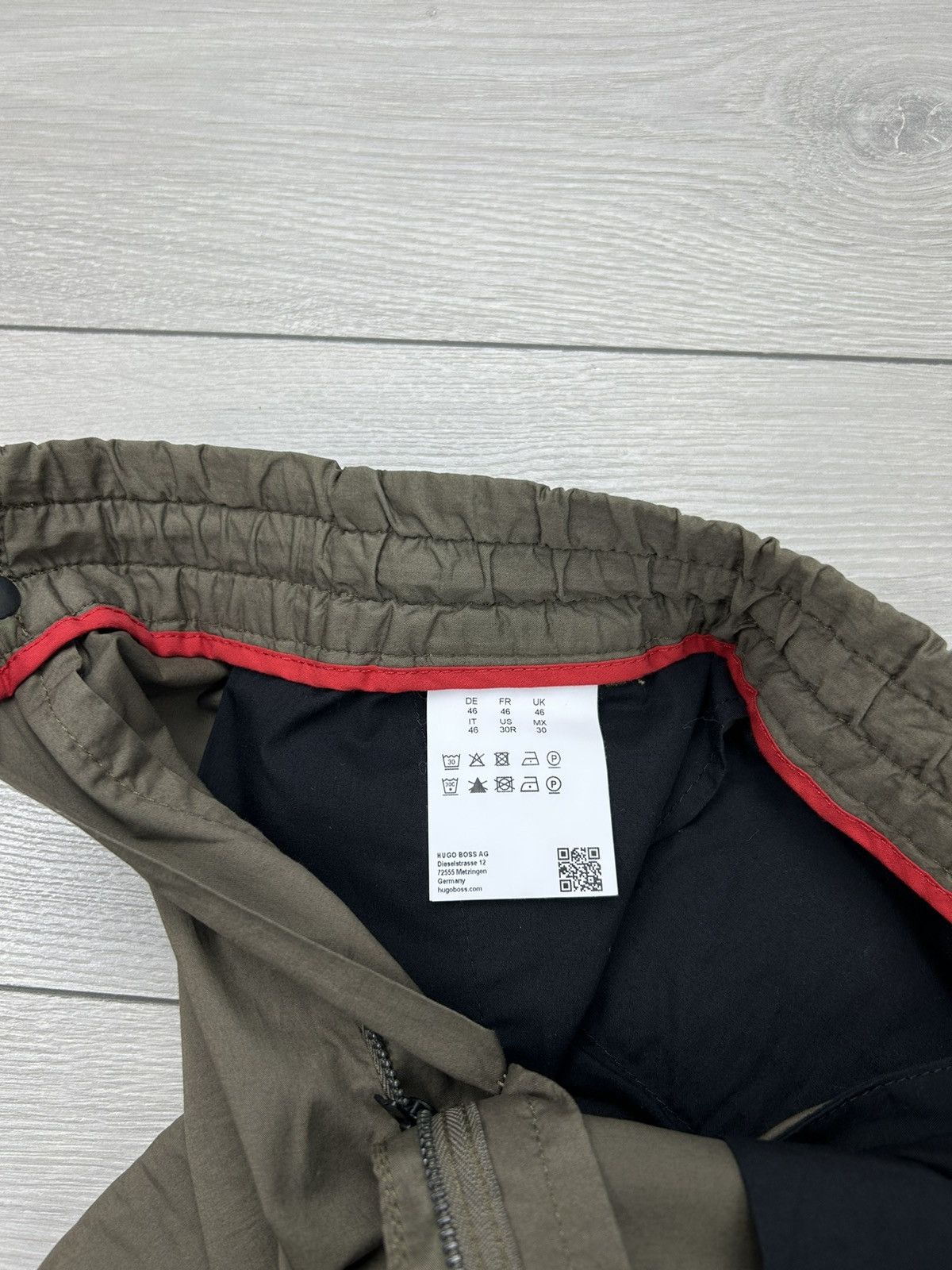 Hugo Boss Hugo Boss Casual Pant size 30 Khaki Size US 30 / EU 46 - 6 Thumbnail