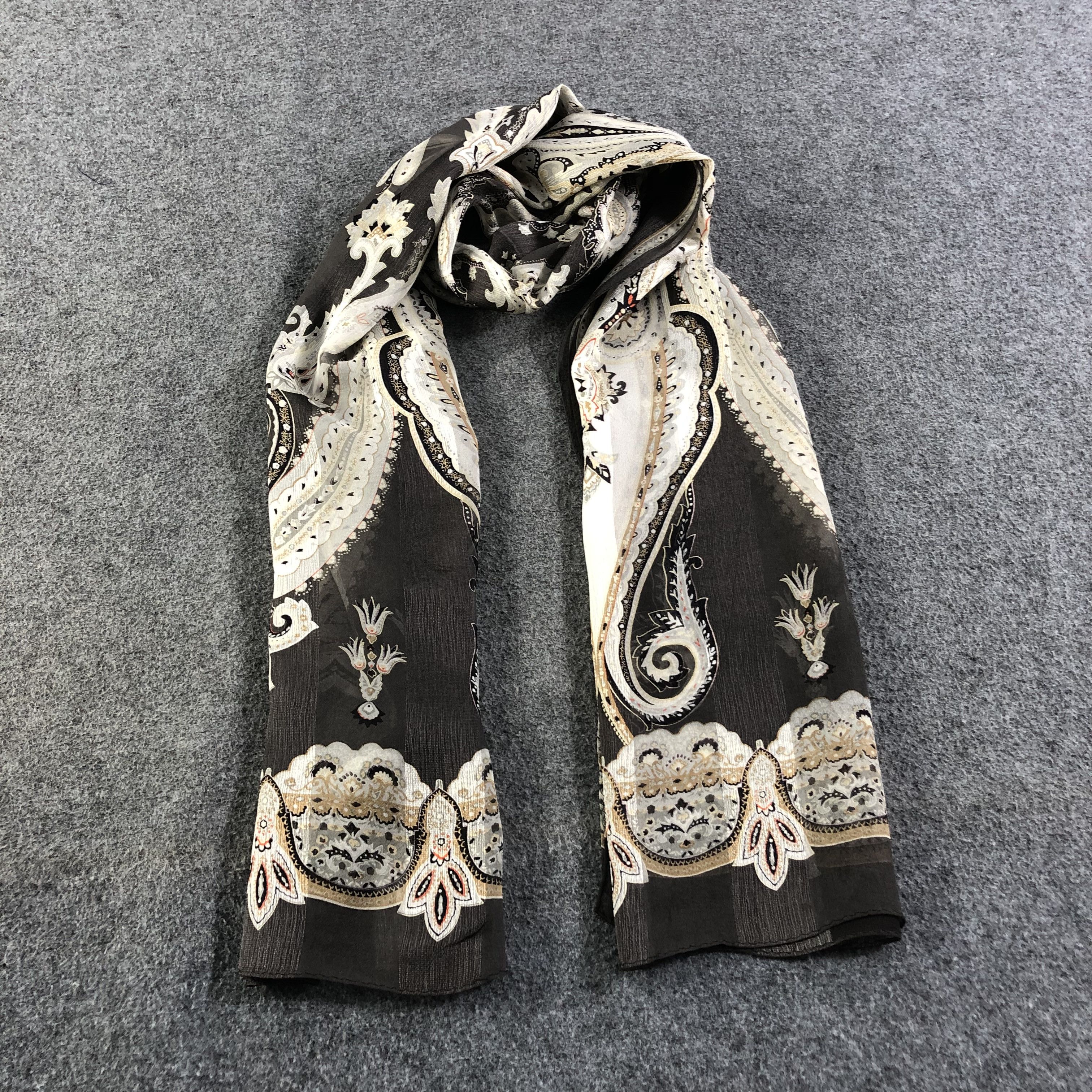 Vintage Vintage Luxury Design Silk Stole Silk Scarf M583 Size ONE SIZE - 1 Thumbnail