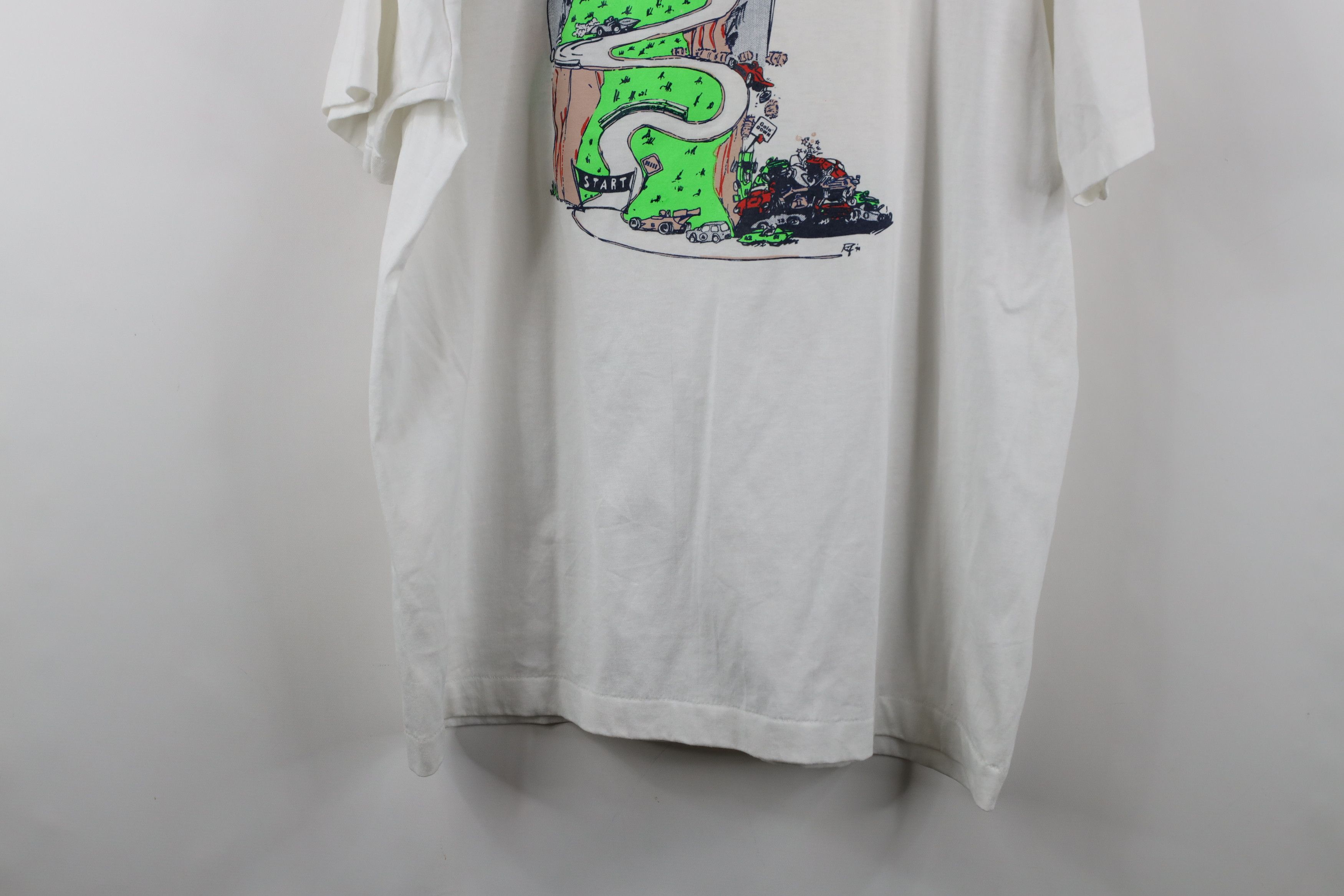 Vintage Vintage 90s Hill Pikes Peak Hill Climb Car Race T-Shirt USA Size US XL / EU 56 / 4 - 14 Thumbnail