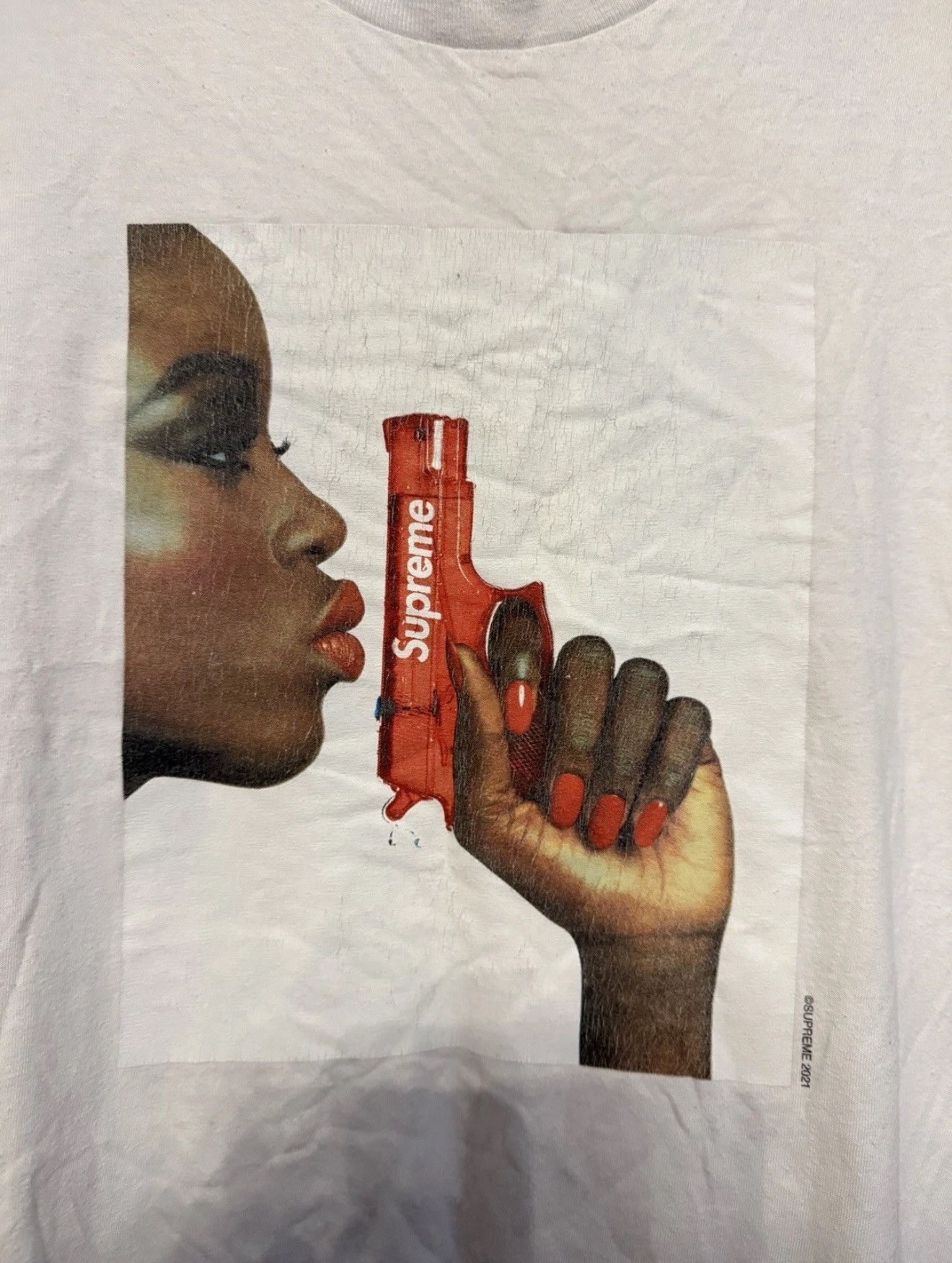 Supreme Supreme SS21 Water Pistole T-shirt Authentic Tee Sz M Size US M / EU 48-50 / 2 - 3 Thumbnail