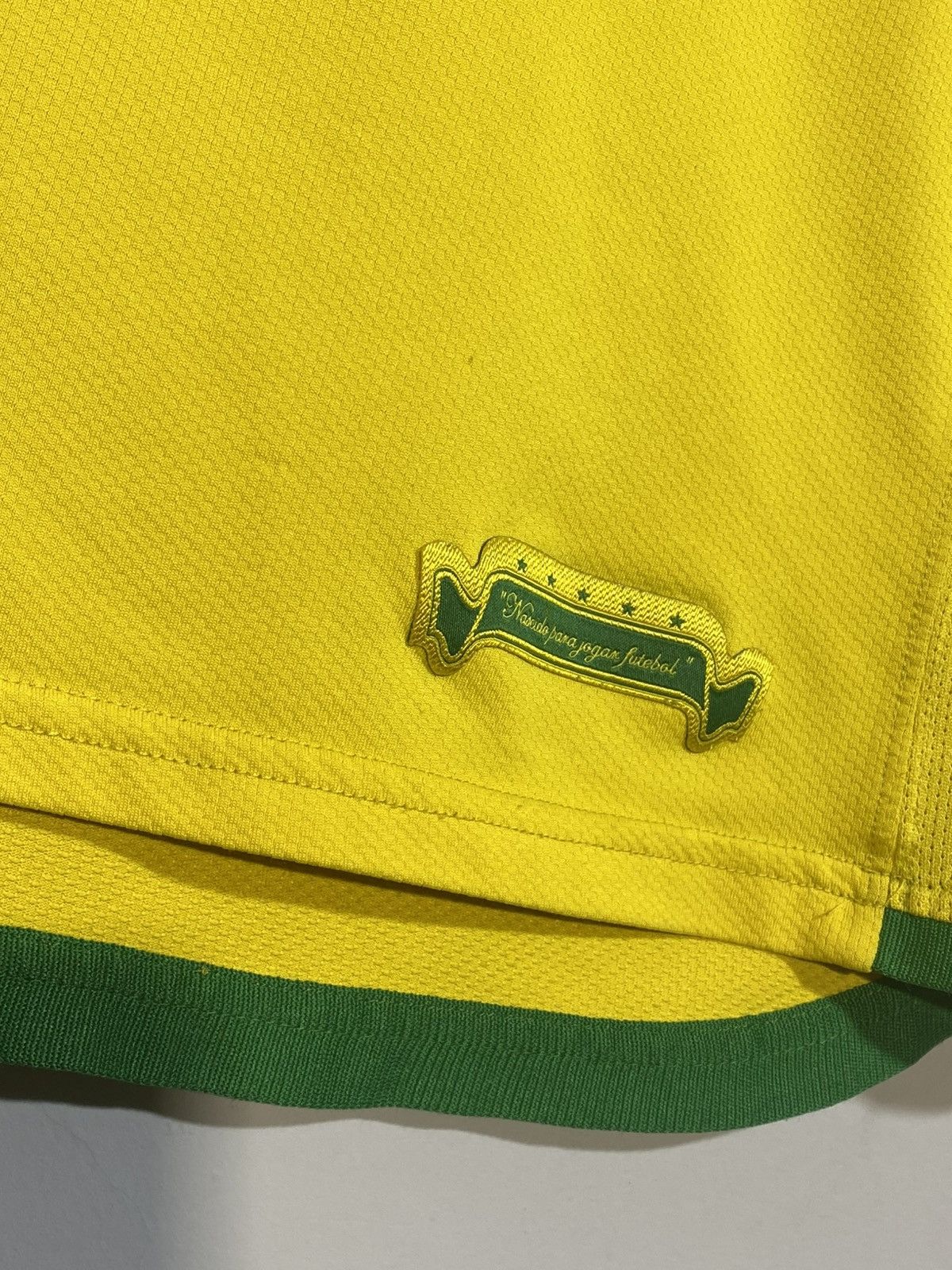 Nike Vintage 00s Nike Brazil National Team Retro Soccer Jersey Size US M / EU 48-50 / 2 - 6 Thumbnail