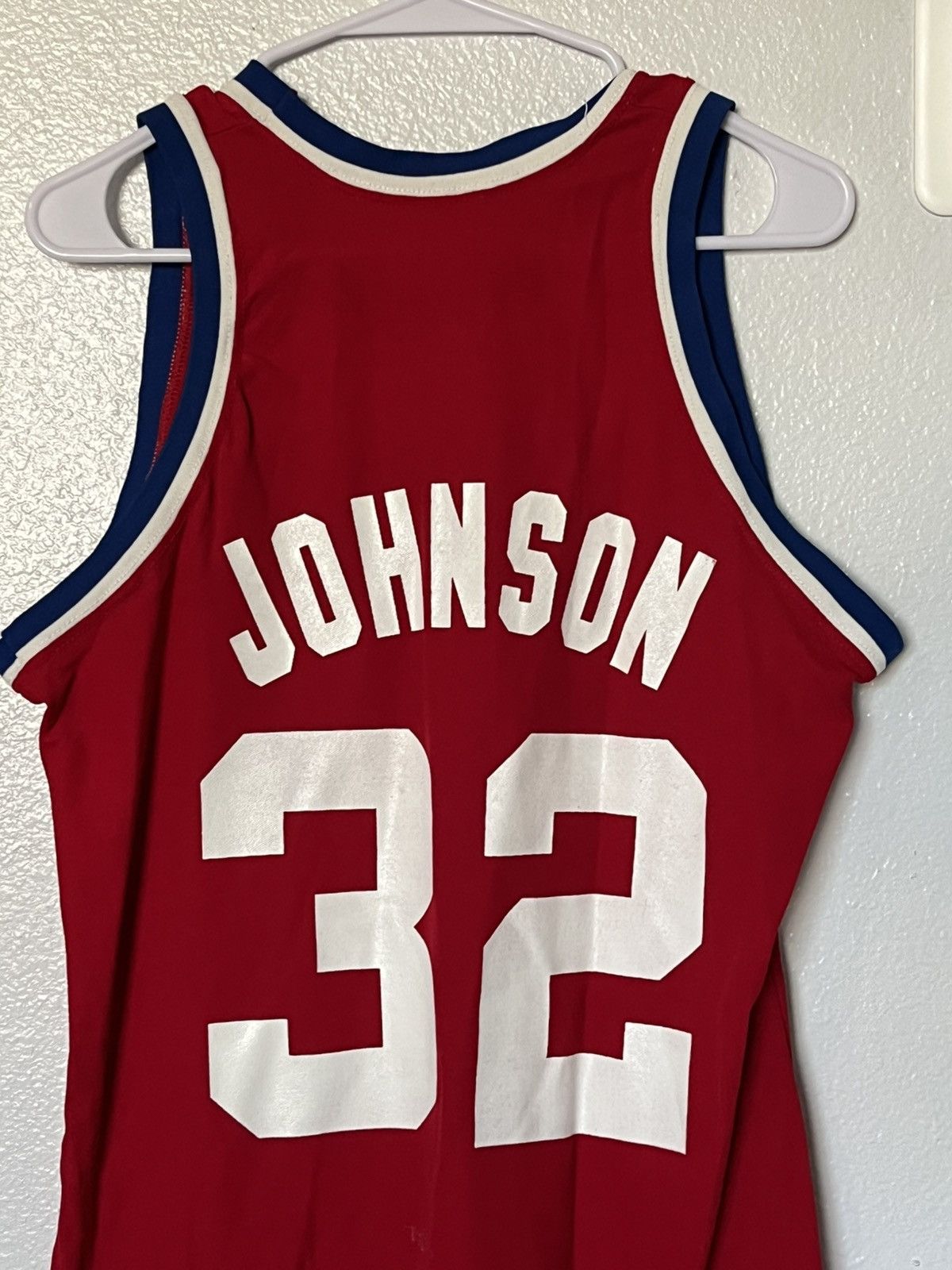 Vintage VTG 1987 NBA ALL STAR MAGIC JOHNSON SAND-KNIT RED BASKETBALL Size US L / EU 52-54 / 3 - 8 Thumbnail