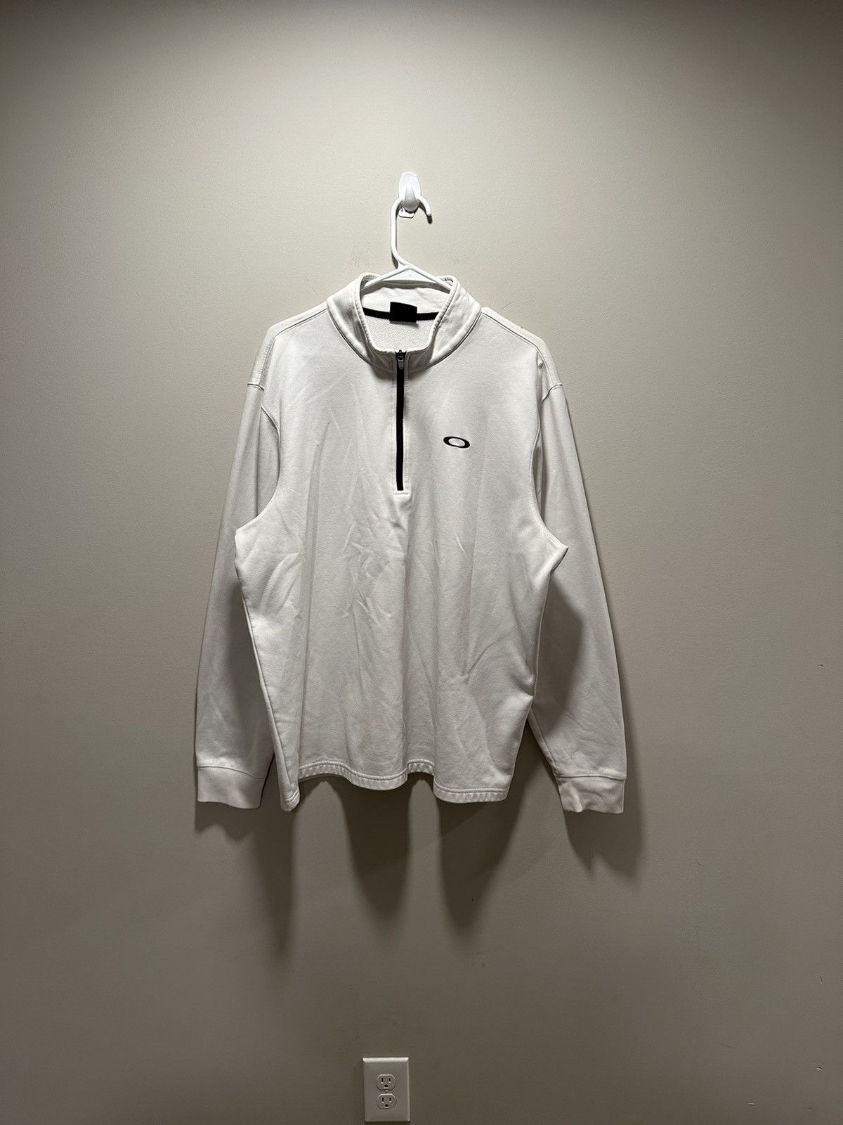 Oakley × Vintage Vintage Y2k Oakley Long Sleeve Shirt Tee Box Logo Size US XL / EU 56 / 4 - 1 Thumbnail