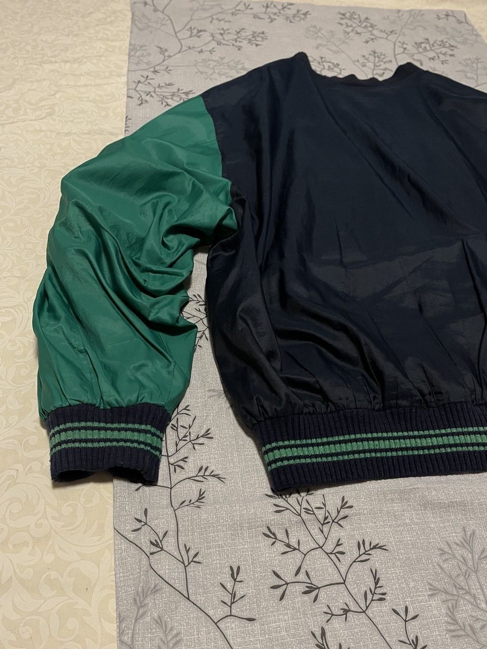 Lacoste Vintage Lacoste Club Light Bomber Jacket Style 90s Size US XL / EU 56 / 4 - 5 Thumbnail