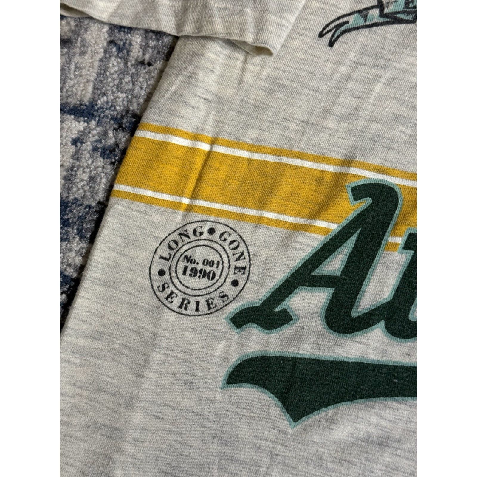 Vintage VINTAGE 1990 Oakland Athletics World Champions Long Gone T Shirt XL Gray Crew Neck 3/4 Sleeve Men 90s Sports Logo Double-Sided Size US XL / EU 56 / 4 - 6 Thumbnail