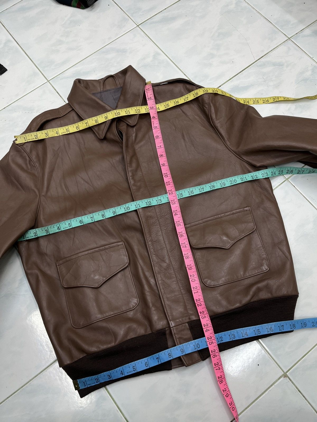 Willis & Geiger VTG WILLIS GEIGER US AIR FORCE A2 LEATHER JACKET Size US M / EU 48-50 / 2 - 24 Thumbnail
