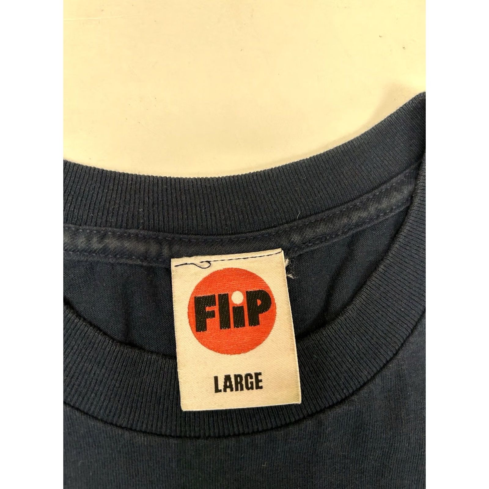 Blind Skateboards VINTAGE Flip Skateboards Mark Appleyard Neon Apple Graphic Skate Tee L Blue 90s Mens Size US L / EU 52-54 / 3 - 7 Thumbnail