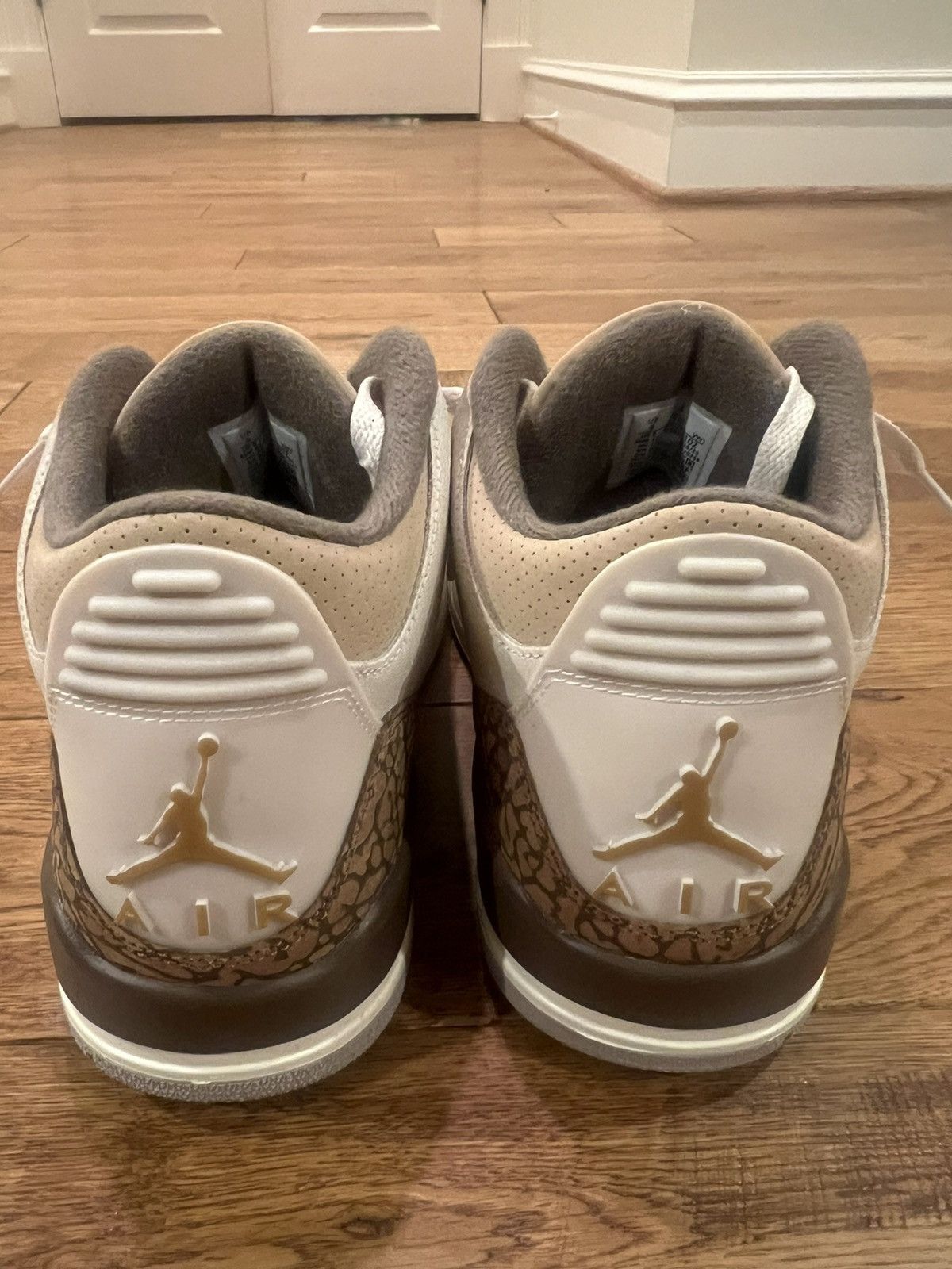 Jordan Brand × Nike Air Jordan 3 Retro Palomino Size US 9 / EU 42 - 4 Thumbnail