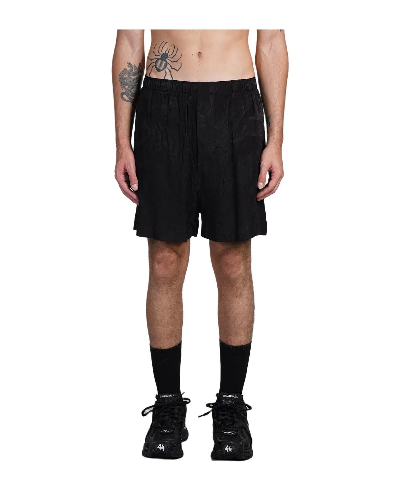 Balenciaga o1srvl11e0226 Tropical Flowers Pyjama Shorts In Black Size US 34 / EU 50 - 1 Thumbnail