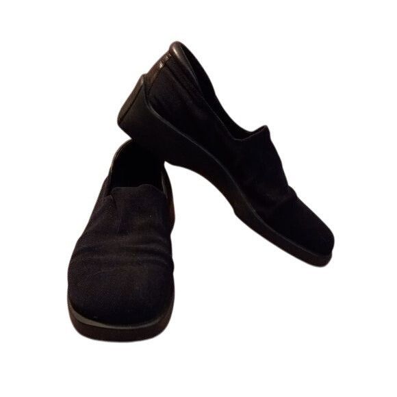 Donald Pliner Donald J Pliner 8 M Mens Black Slip-On Loafers Size US 8 / EU 41 - 1 Thumbnail