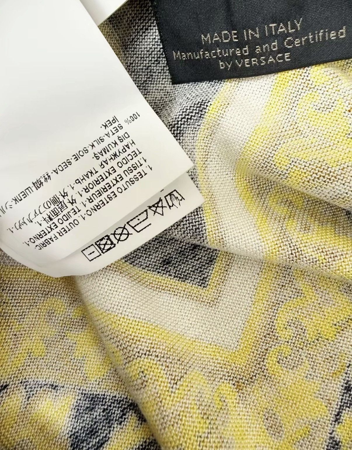 Versace VERSACE 100% Silk Knit Top J30 Size US M / EU 48-50 / 2 - 7 Thumbnail