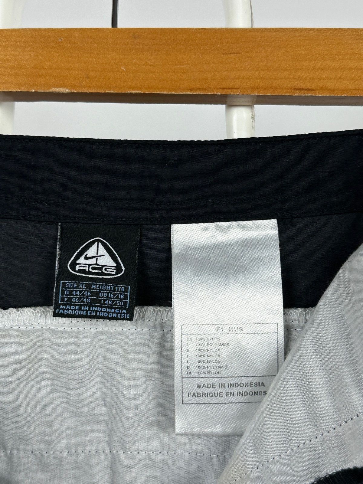Nike ACG 00s Vintage Nike ACG Gorpcore Mini/Maxi Nylon Skirt Size 34" / US 12 / IT 48 - 22 Thumbnail