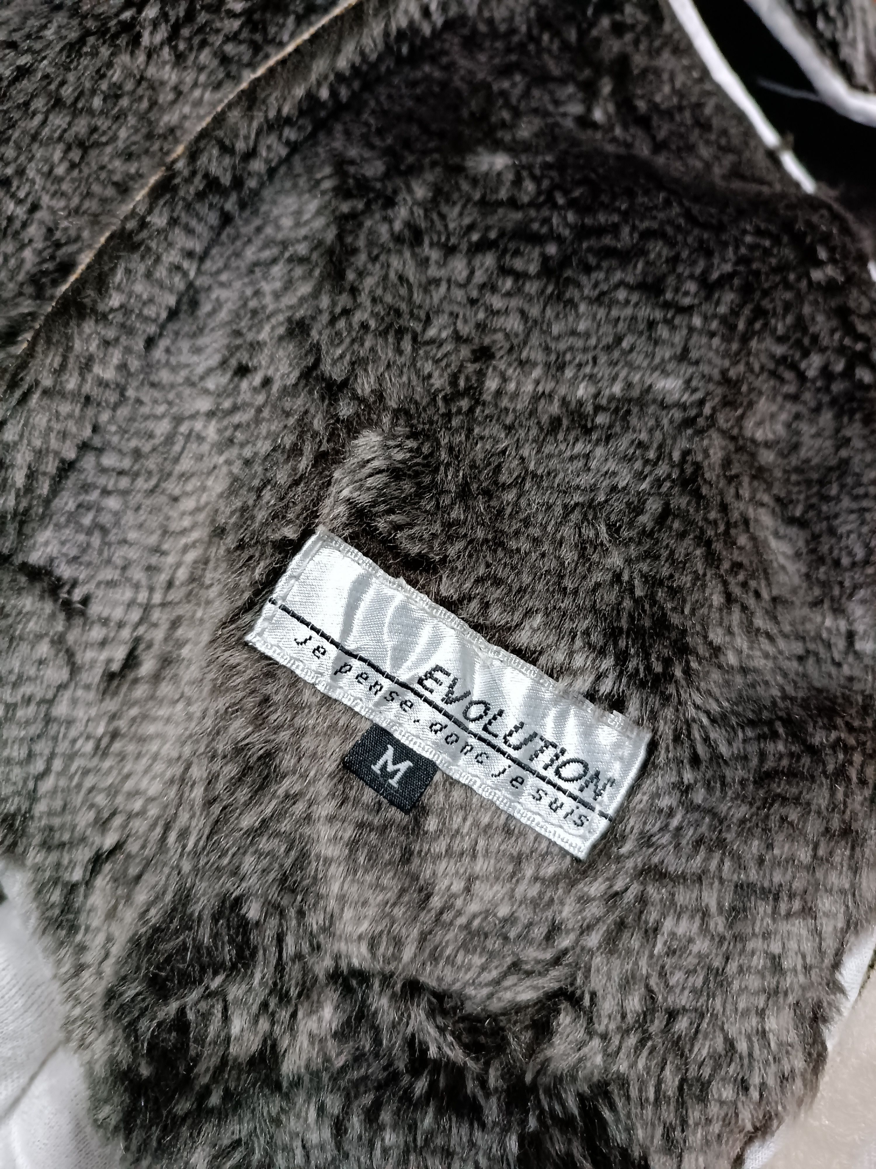 Japanese Brand Japanese Brand Faux Fur Leather Jacket Beige Size US M / EU 48-50 / 2 - 10 Thumbnail