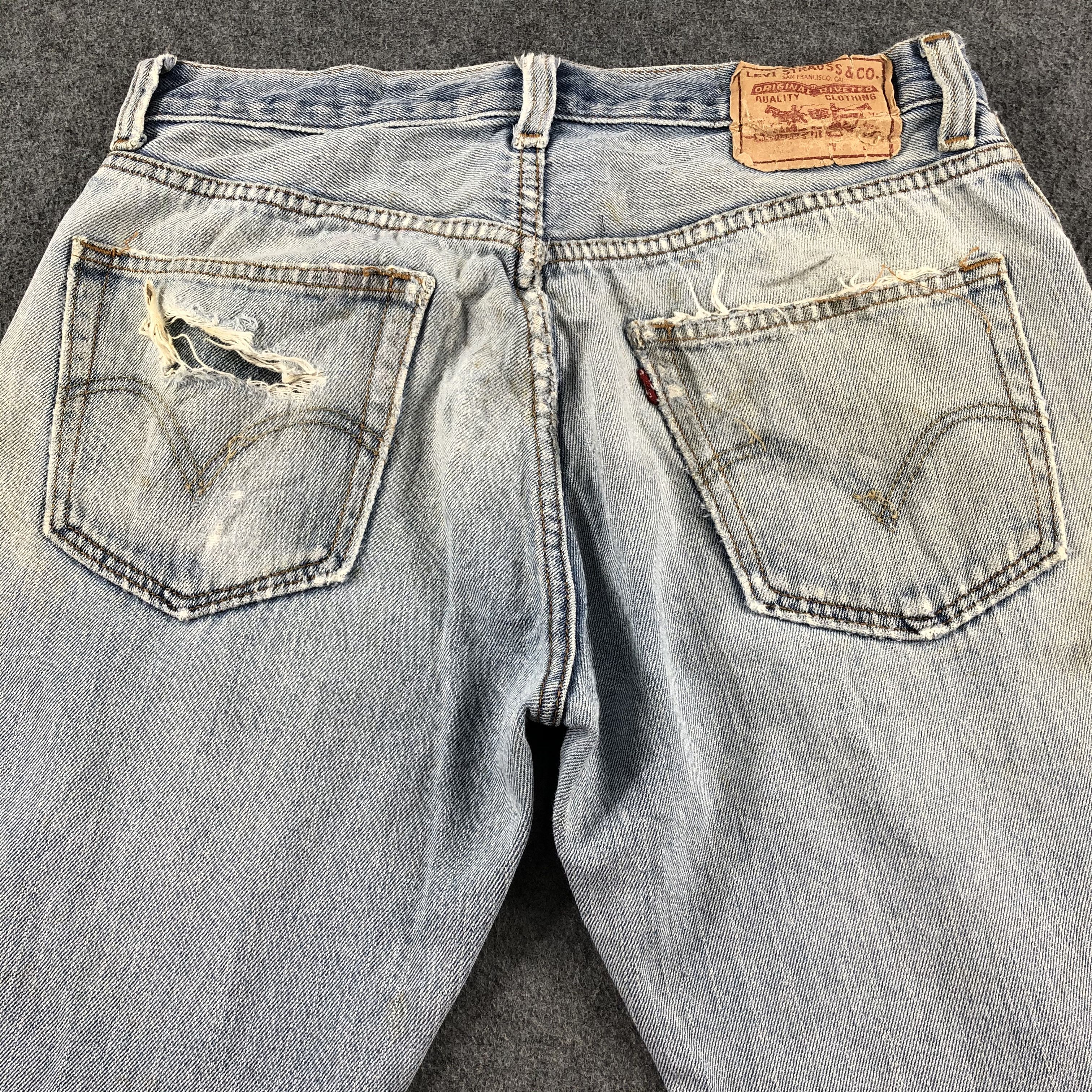 Levi's Vintage Light Wash Levis 505 Jeans-J2482 Size US 33 - 4 Thumbnail