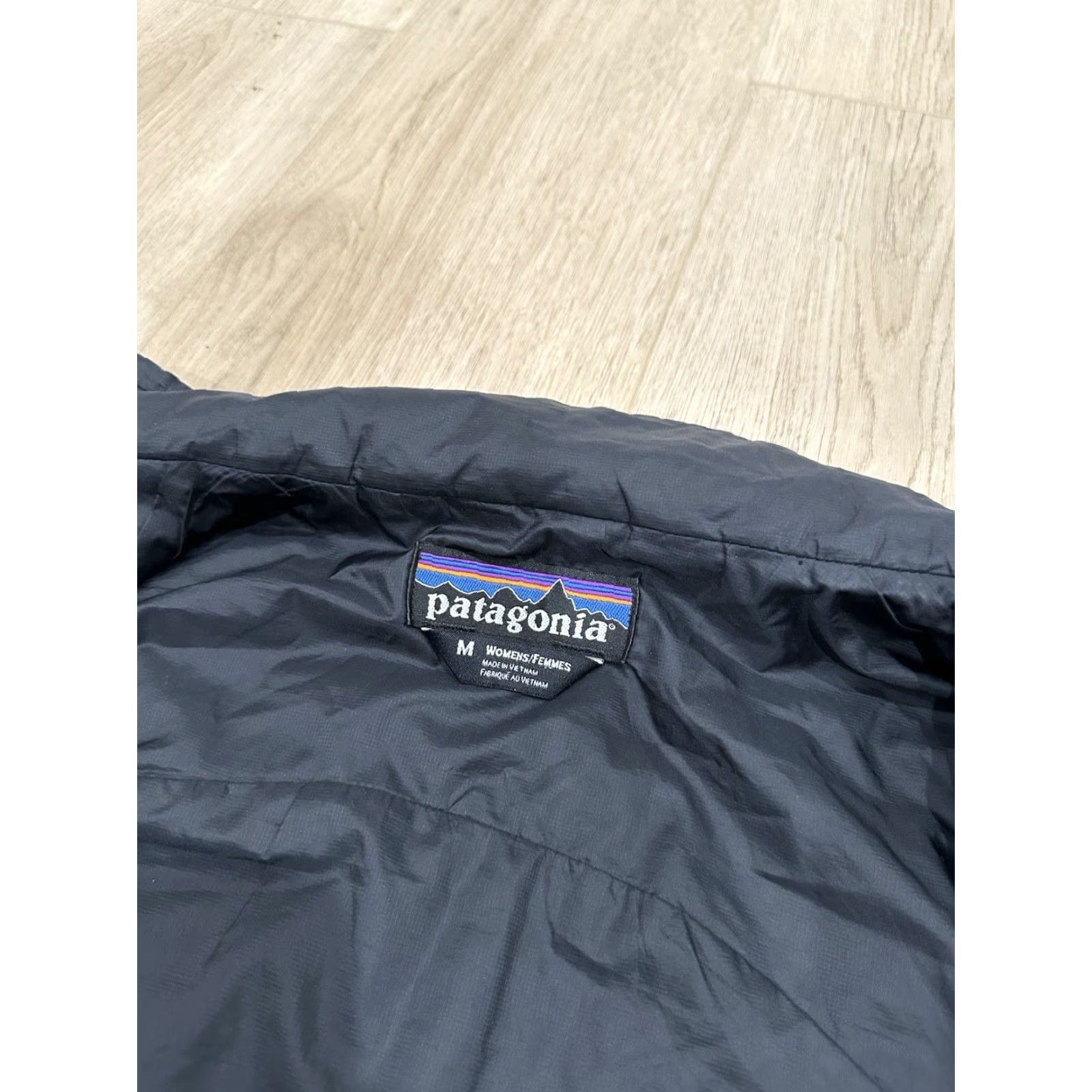 Patagonia Patagonia Women's Micro Puff Jacket Black M PrimaLoft Zip 500 DWR Short Solid Pattern Casual Winter Fall Spring Coat Size M / US 6-8 / IT 42-44 - 6 Thumbnail