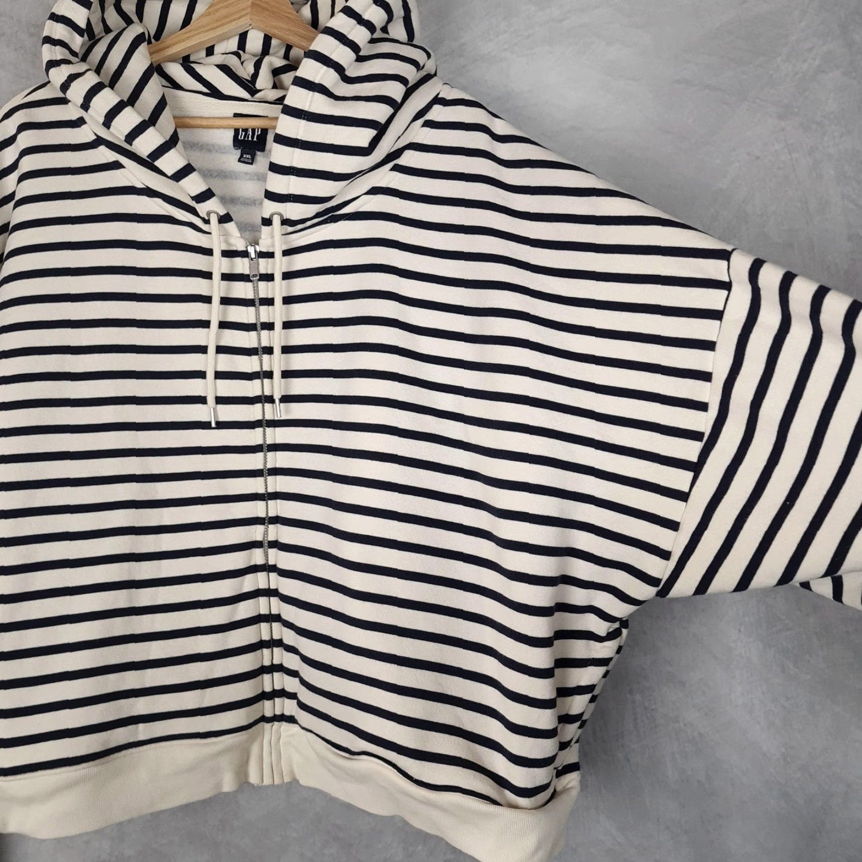 Gap Gap Hoodie Womens XXL White Navy Stripe Full Zip Fleece Heavyweight Cropped Soft Size XXL / US 16-18 / IT 52-54 - 5 Thumbnail