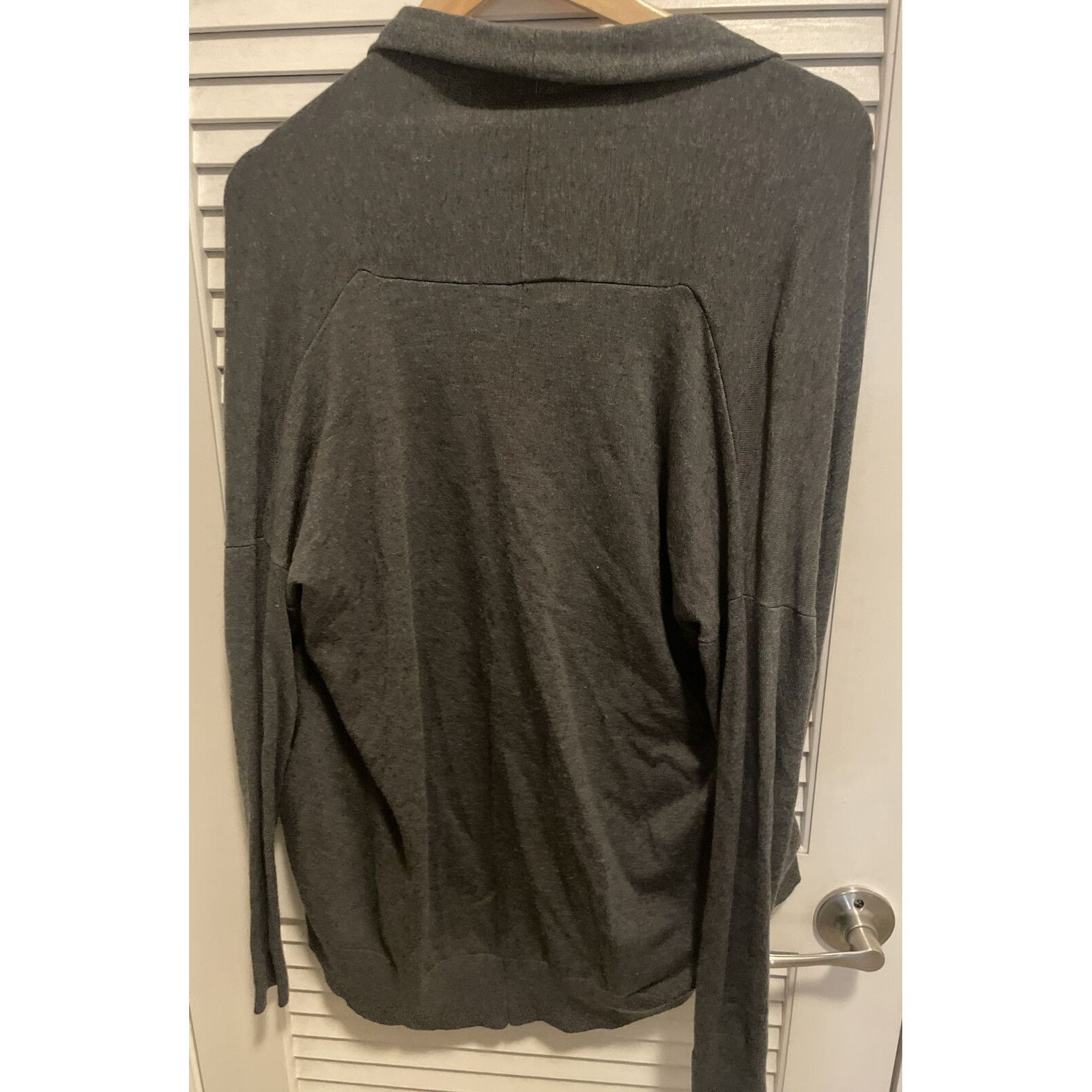 Zara ZARA Knit Oversized Gray Sweater Size Medium Zip Pockets Size M / US 6-8 / IT 42-44 - 5 Thumbnail
