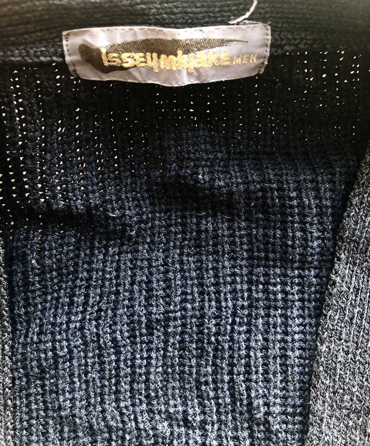 Issey Miyake OG Issey Miyake knit cardigan sweater jumper Size US L / EU 52-54 / 3 - 3 Thumbnail