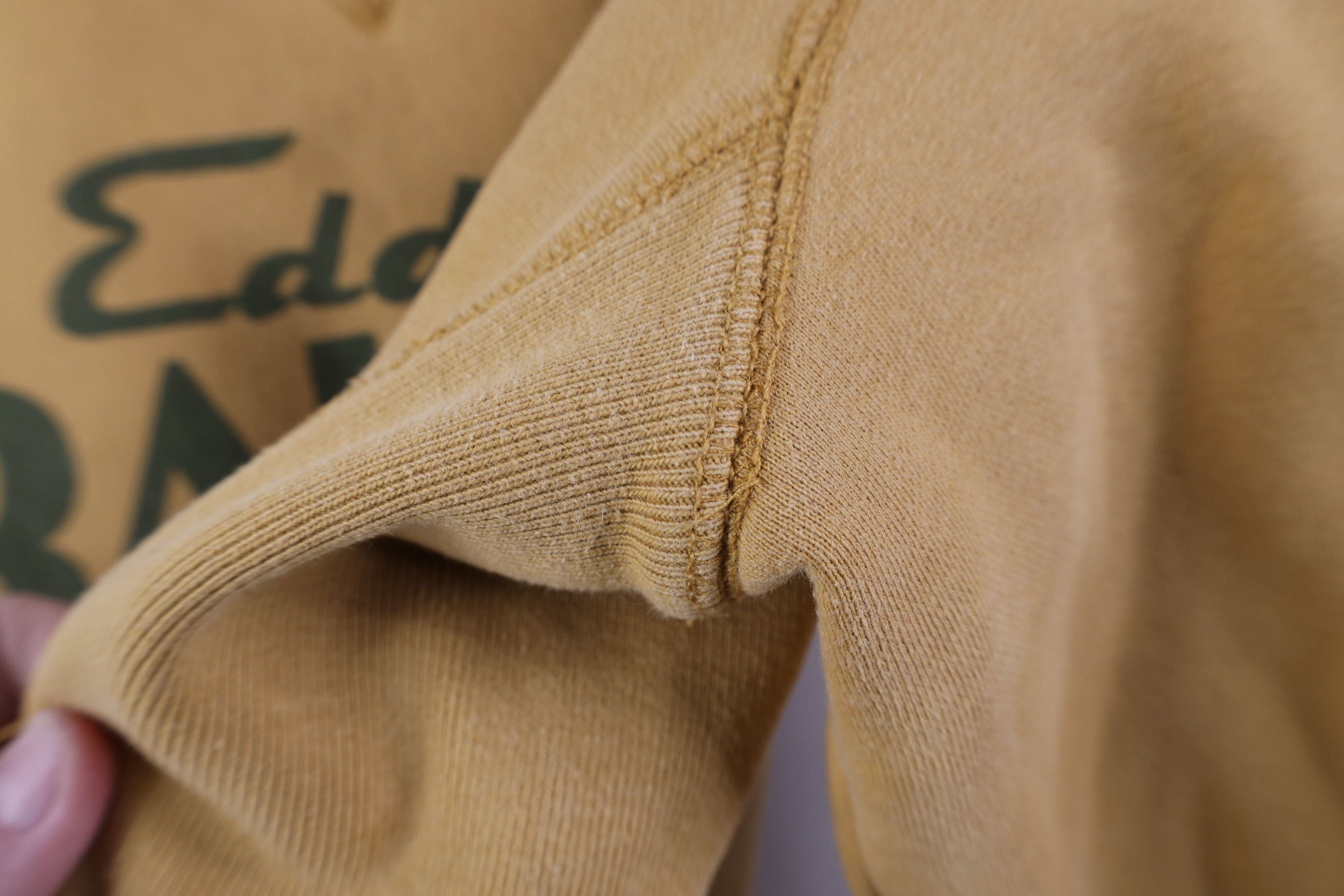 Eddie Bauer Vintage Y2K Eddie Bauer Heavyweight Sweatshirt Wheat Brown Size US L / EU 52-54 / 3 - 10 Thumbnail
