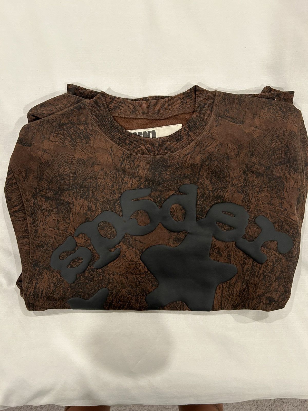 Complex × Sp5der × Travis Scott Sp5der Beluga Real Tree Camo Crewneck Complexcon Exclusive Size US M / EU 48-50 / 2 - 1 Thumbnail