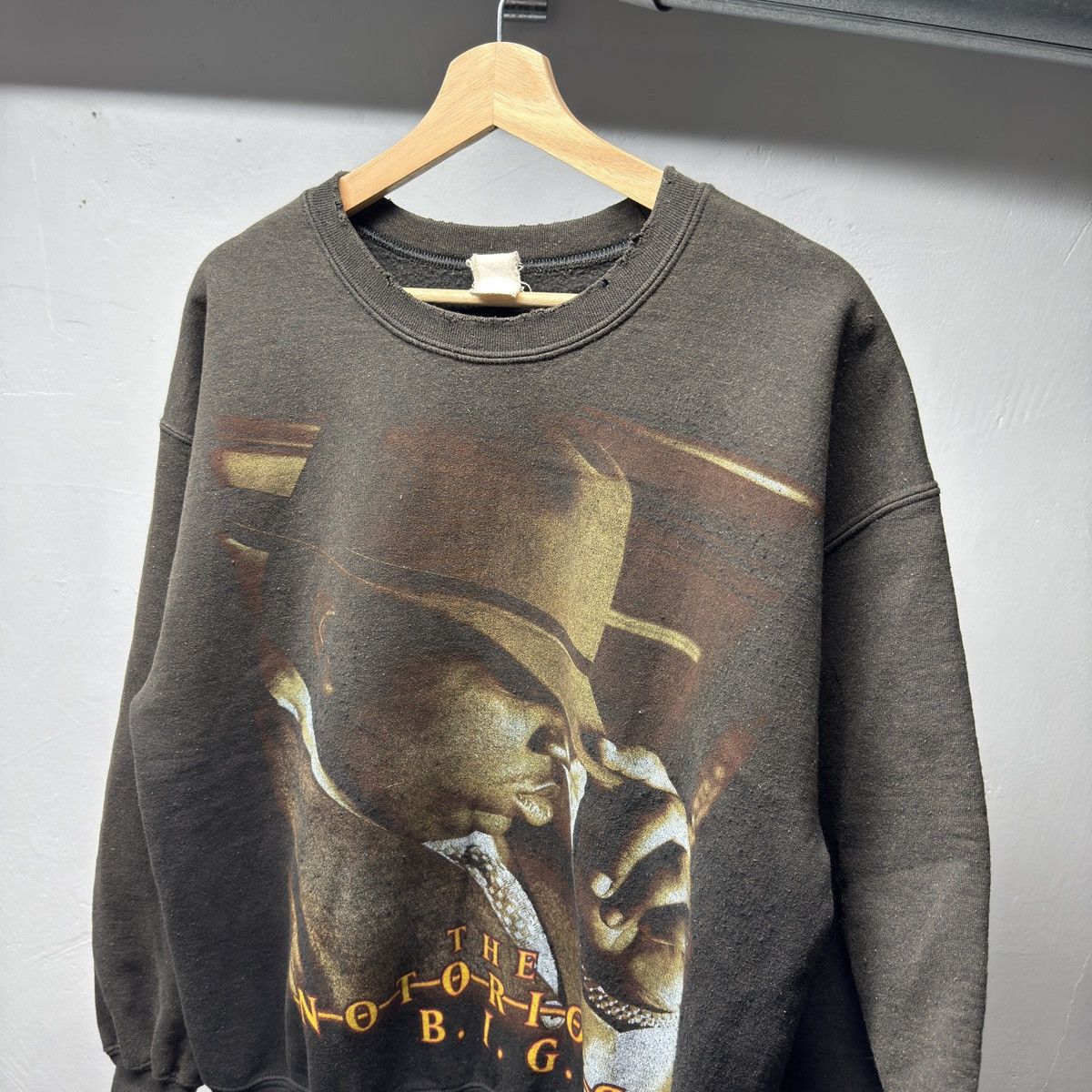 MadeWorn Madeworn The Notorious BIG Biggie Sweatshirt Thrashed Faded Size US L / EU 52-54 / 3 - 2 Thumbnail