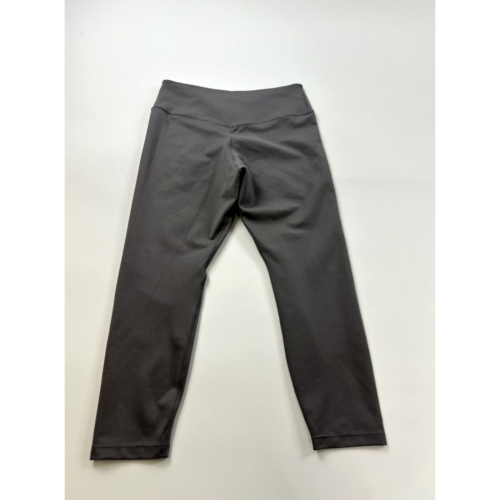 Nike Nike Cropped Womens L Gray One Leggings Women Grey BV0001 Size 36" / US 14 / IT 50 - 2 Thumbnail