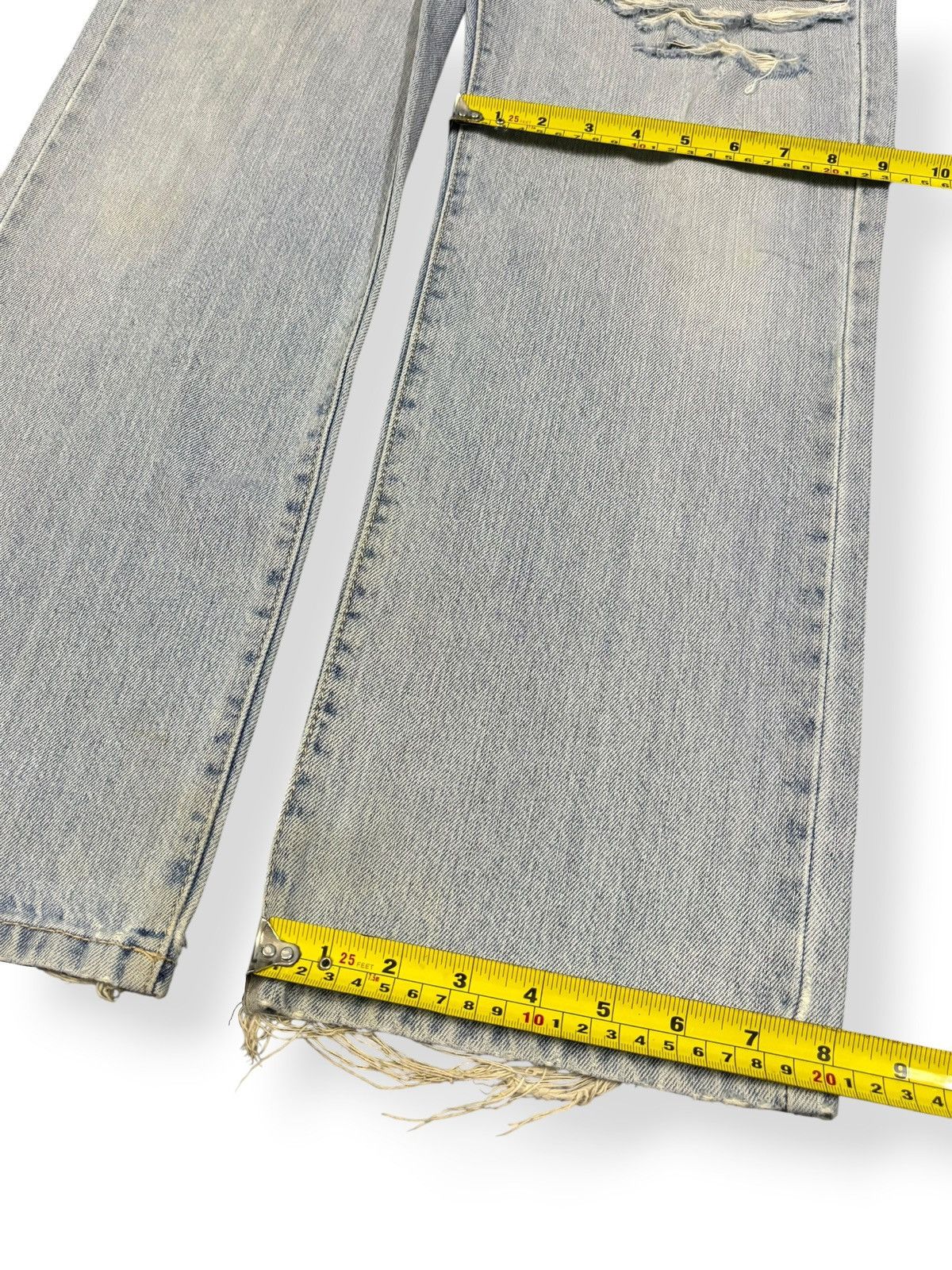 Japanese Brand Vintage Japanese Brand Light Blue Wash Distressed Jeans Size US 34 / EU 50 - 13 Thumbnail
