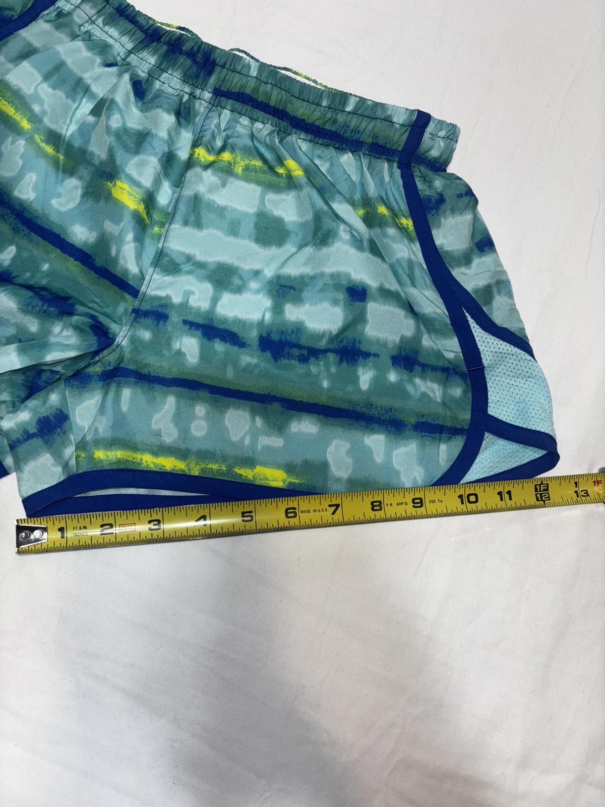 Under Armour Under Armour Womens Swim Shorts - Aqua Print, Size SM Size 28" / US 6 / IT 42 - 5 Thumbnail