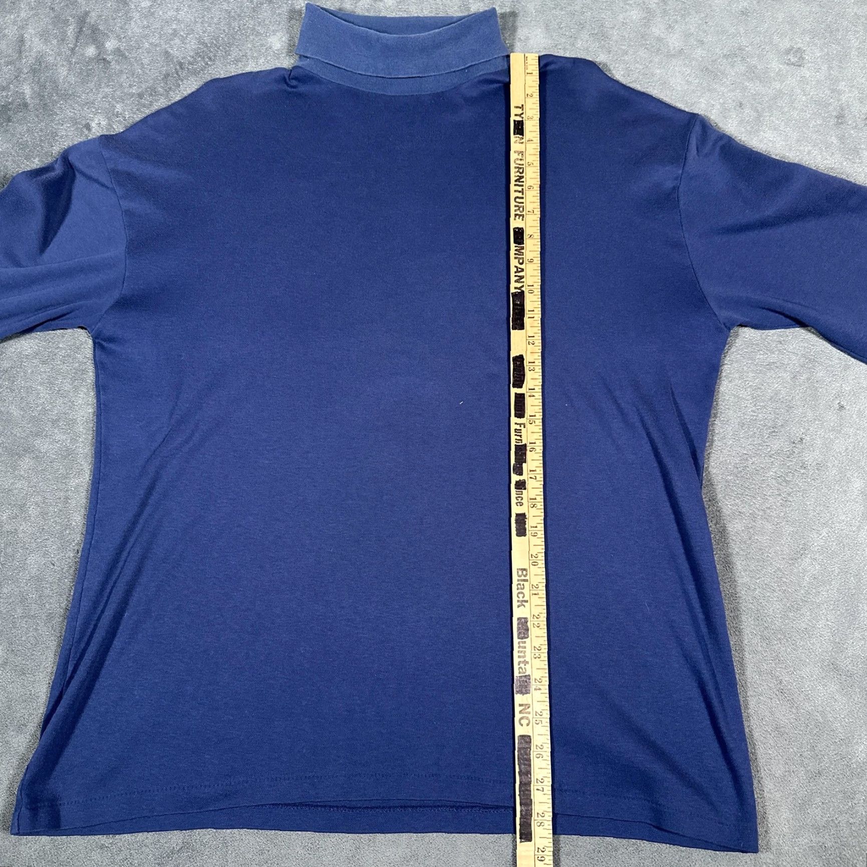 Vintage VINTAGE Woolrich Shirt Mens XL Navy Blue Mock Turtleneck Long Sleeve Cotton 90s Mens XL Navy Blue Woolrich Shirt 1990s Size US XL / EU 56 / 4 - 6 Thumbnail