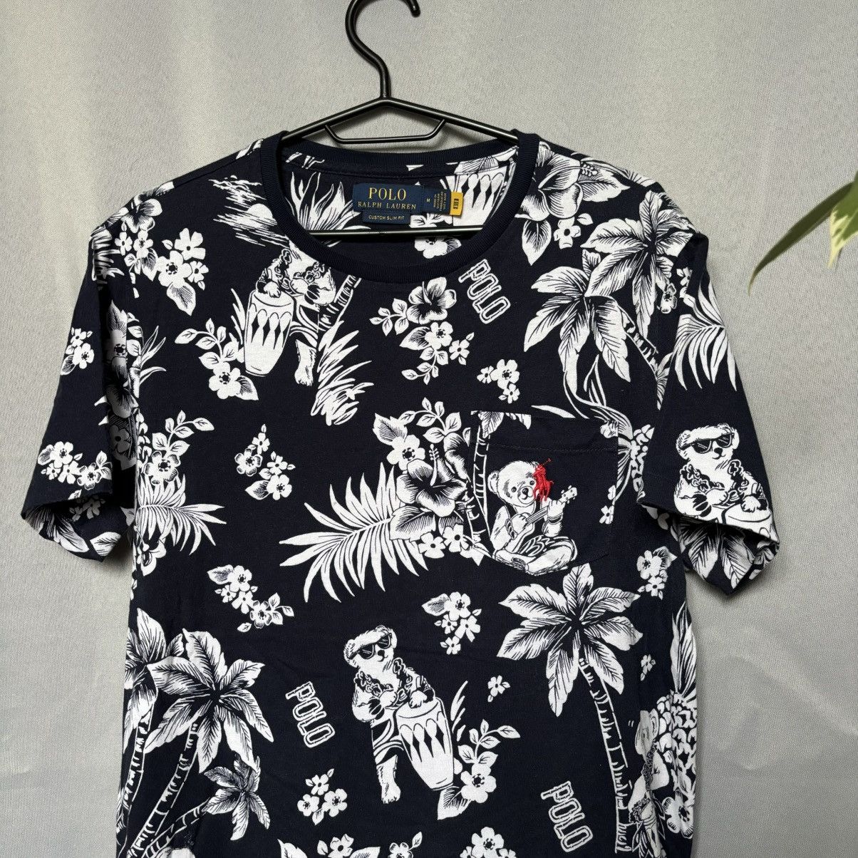 Polo Ralph Lauren Polo Ralph Lauren Bear custom slim fit t-shirt medium used Size US M / EU 48-50 / 2 - 2 Thumbnail