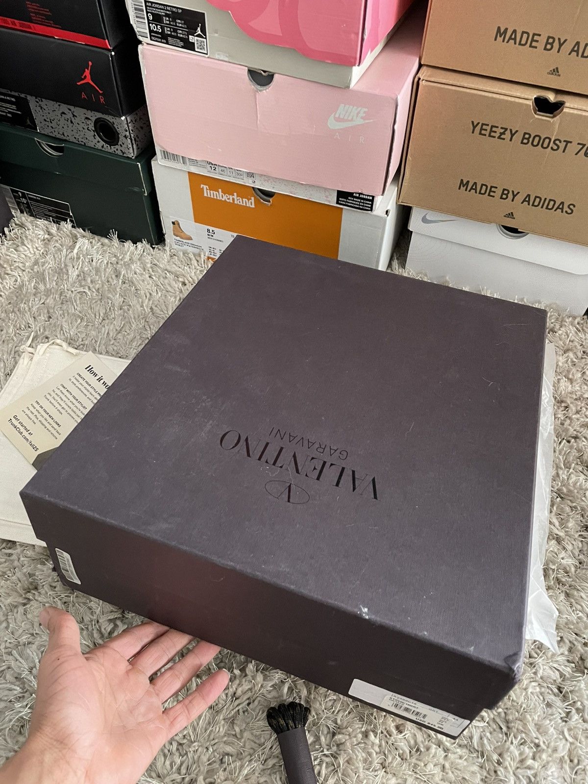 Valentino Valentino Garavani Trekking Sneakers in khaki green and red Size US 11 / EU 44 - 11 Thumbnail
