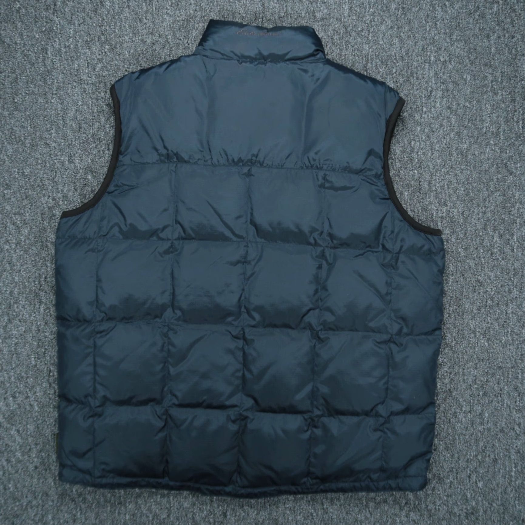 Eddie Bauer VINTAGE Eddie Bauer Vest Mens Large Blue Goose Down Reversible Full Zip Pockets Size US L / EU 52-54 / 3 - 3 Thumbnail