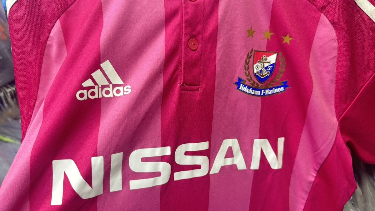 Adidas Yokohama F.Marinos 2016 away shirt Size US M / EU 48-50 / 2 - 3 Thumbnail