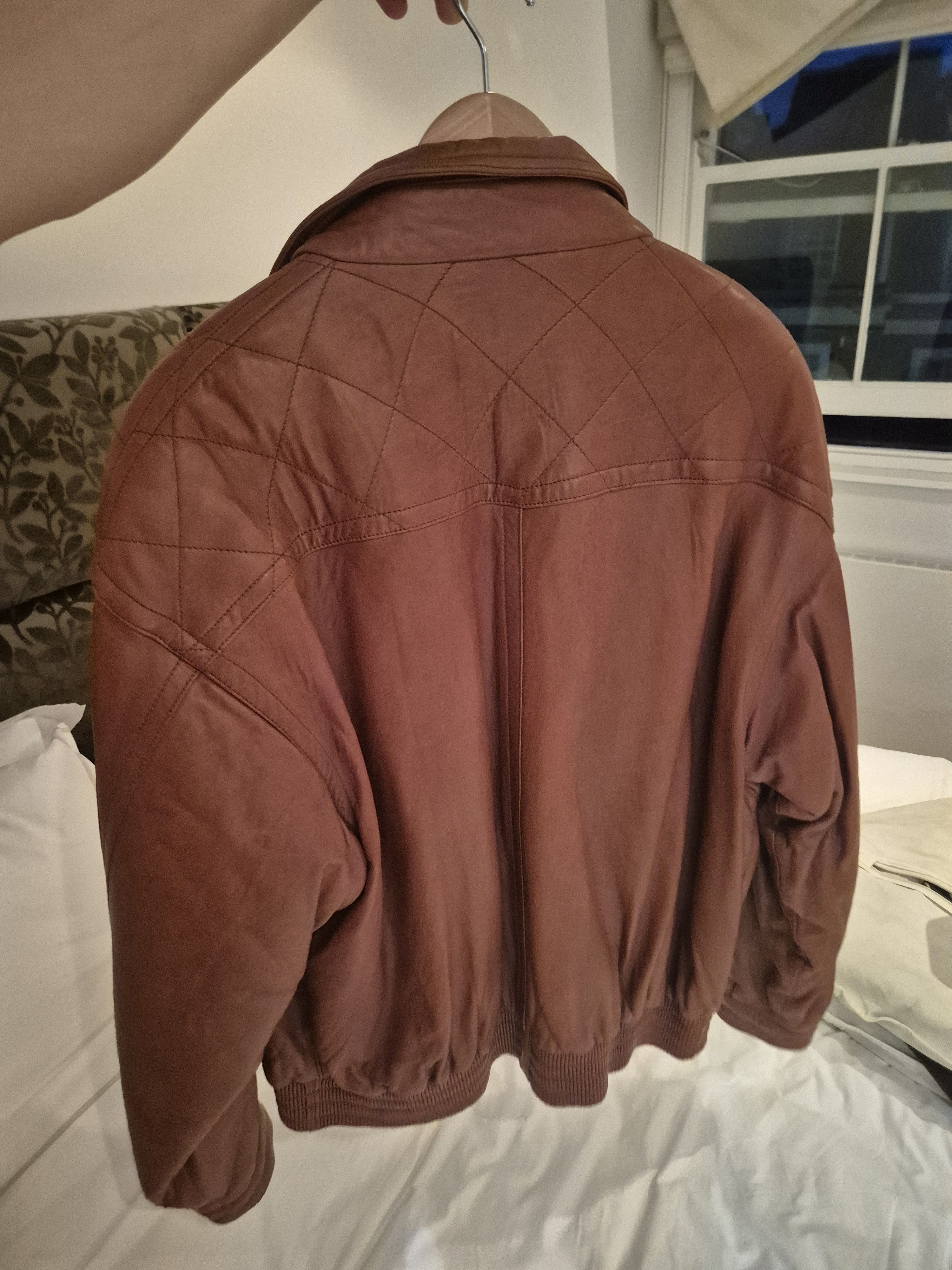 Harrods **SOLD** Fortnum & Mason Vintage Italian Leather Bomber Size US M / EU 48-50 / 2 - 3 Thumbnail