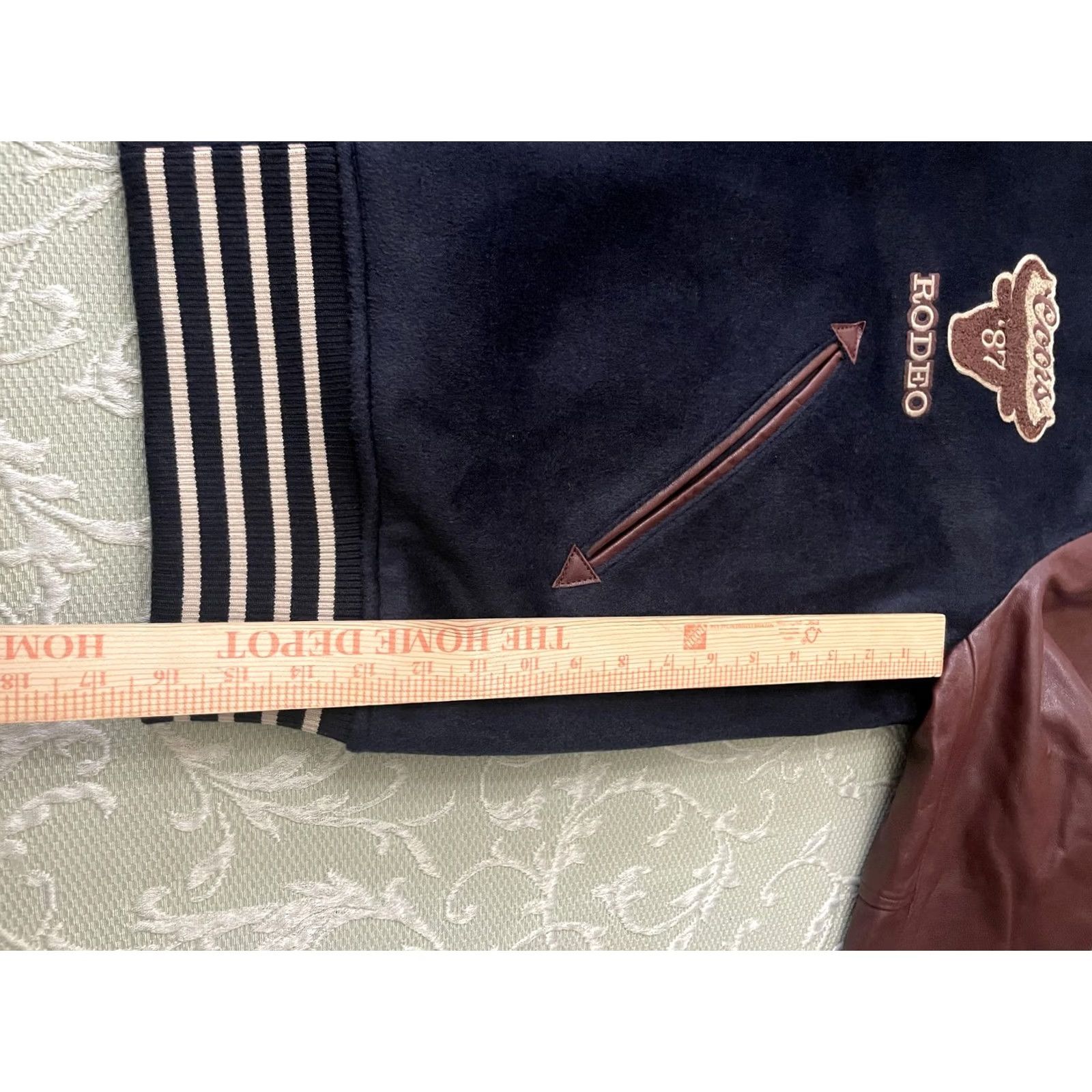 Lucky Brand {'classification': 'Product Title', 'Lucky Brand Jacket Mens 2XL Blue Wool Leather Varsity Coors Rodeo Club Beer'} Size US XXL / EU 58 / 5 - 6 Thumbnail